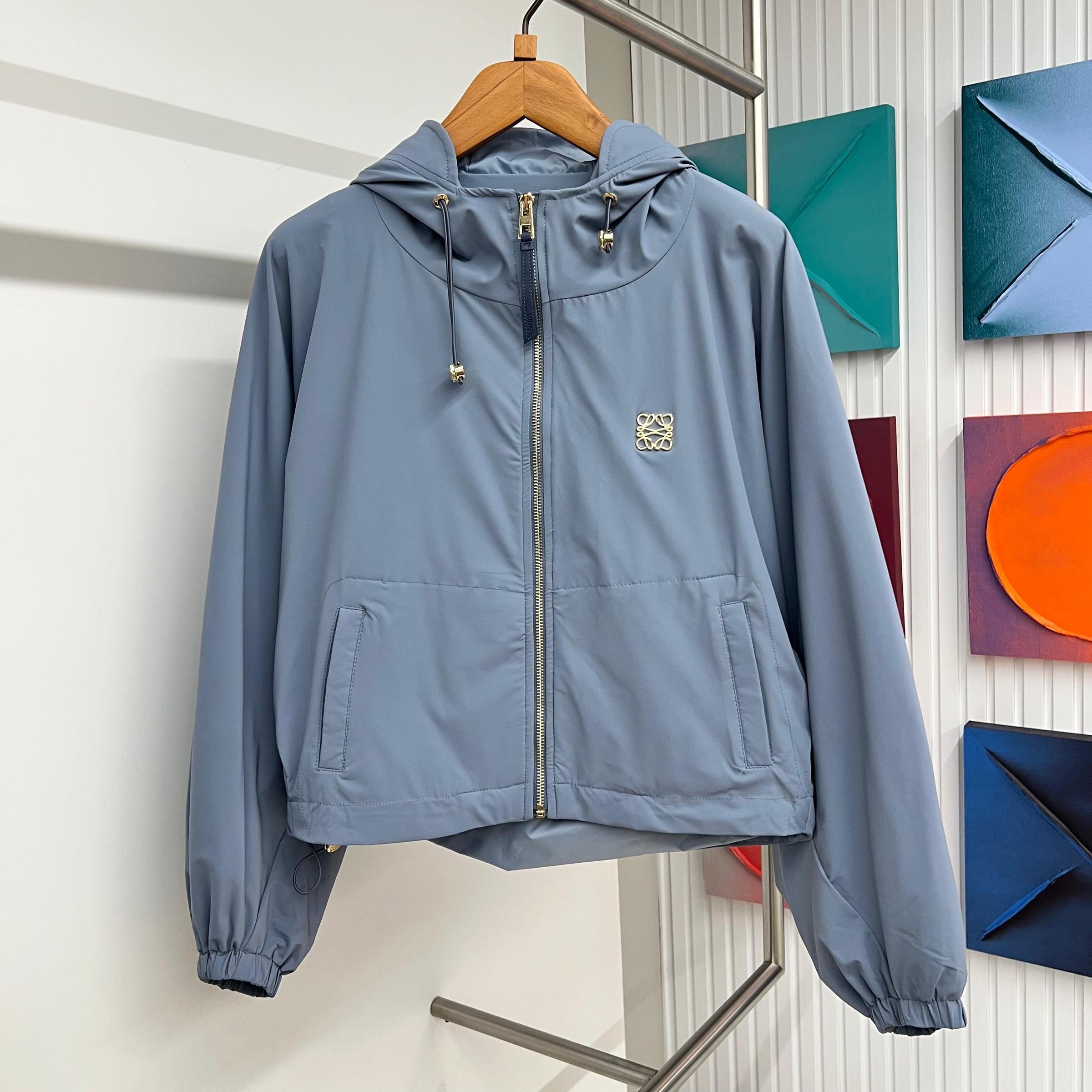 Ženska jakna dječje plave boje