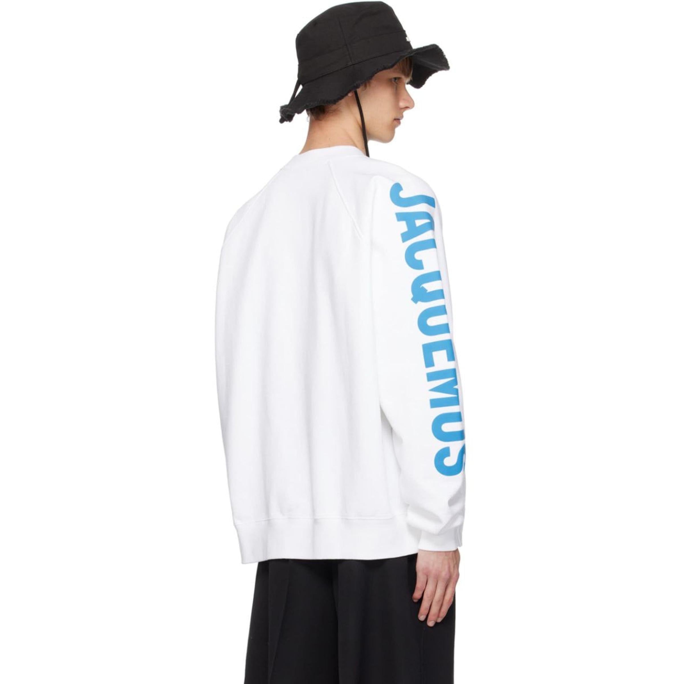 Crno-bijela predimenzionirana bluza