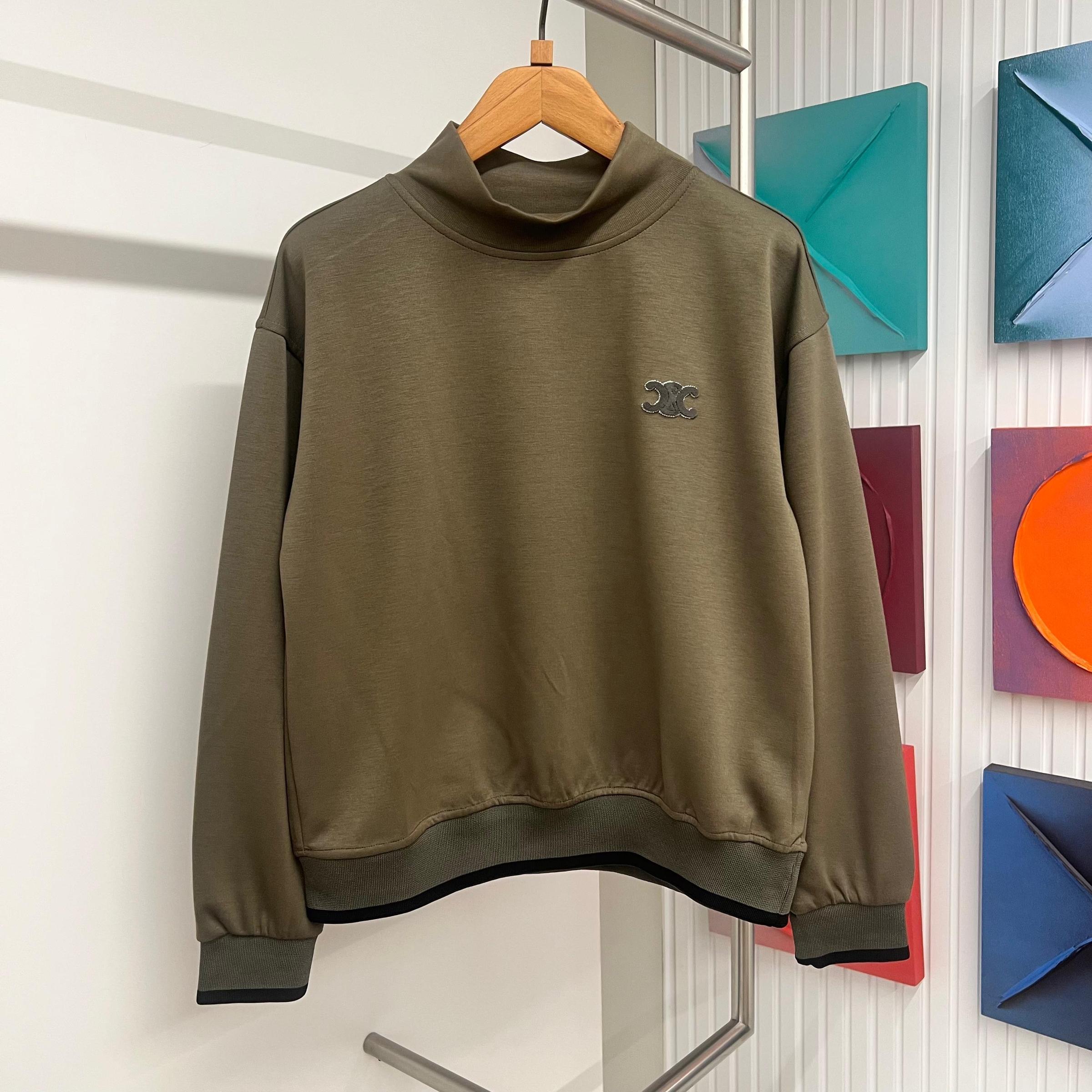 Green Women Cotton Set in 2 Pieces (Vest not included)