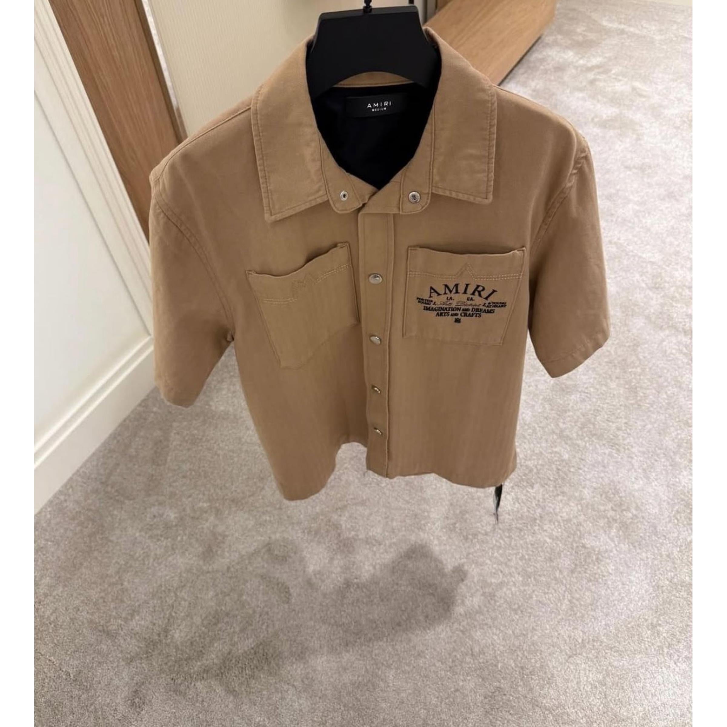 Svijetlosmeđi ljetni set od 2 dijela