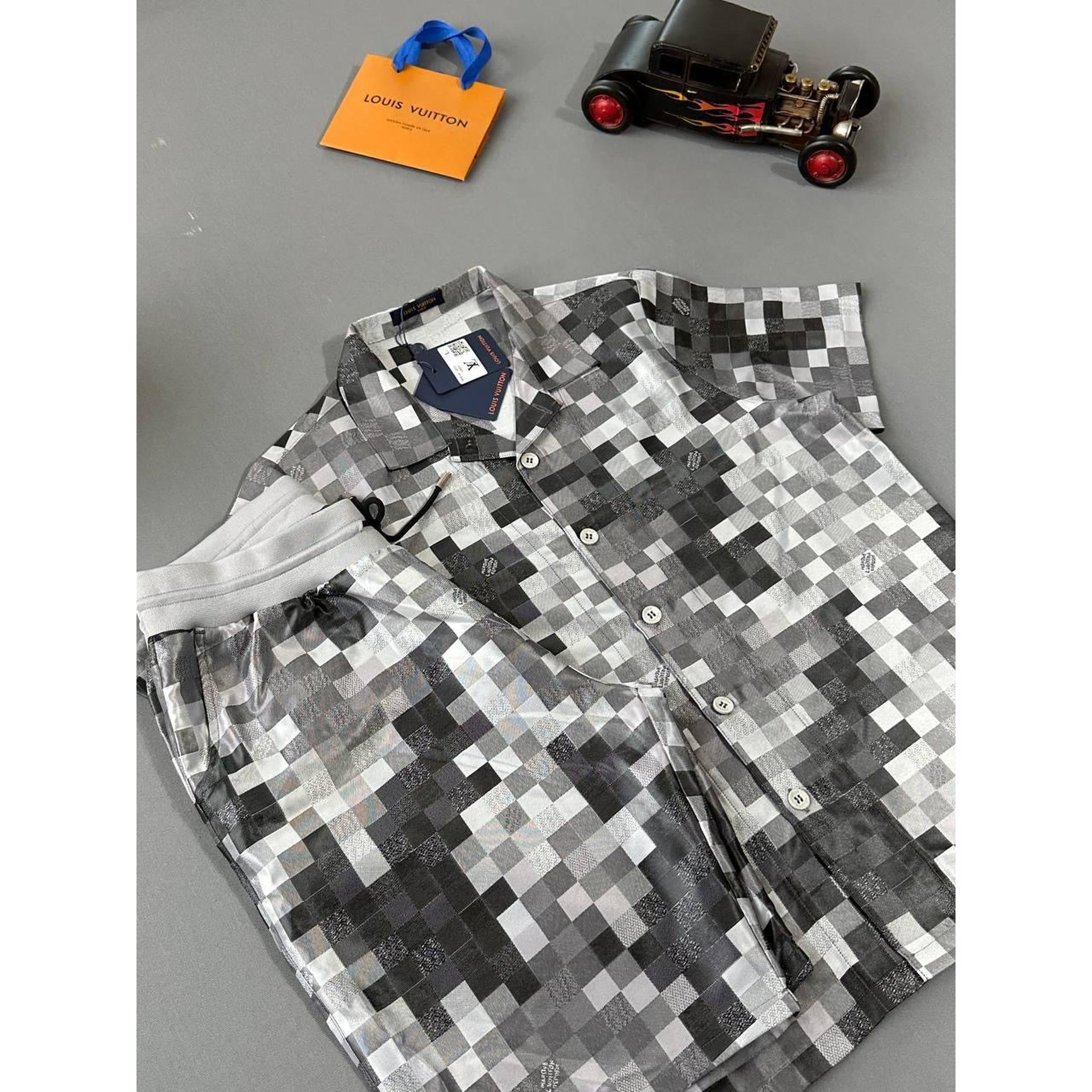 Ljetni set s sivom maskirnom bojom