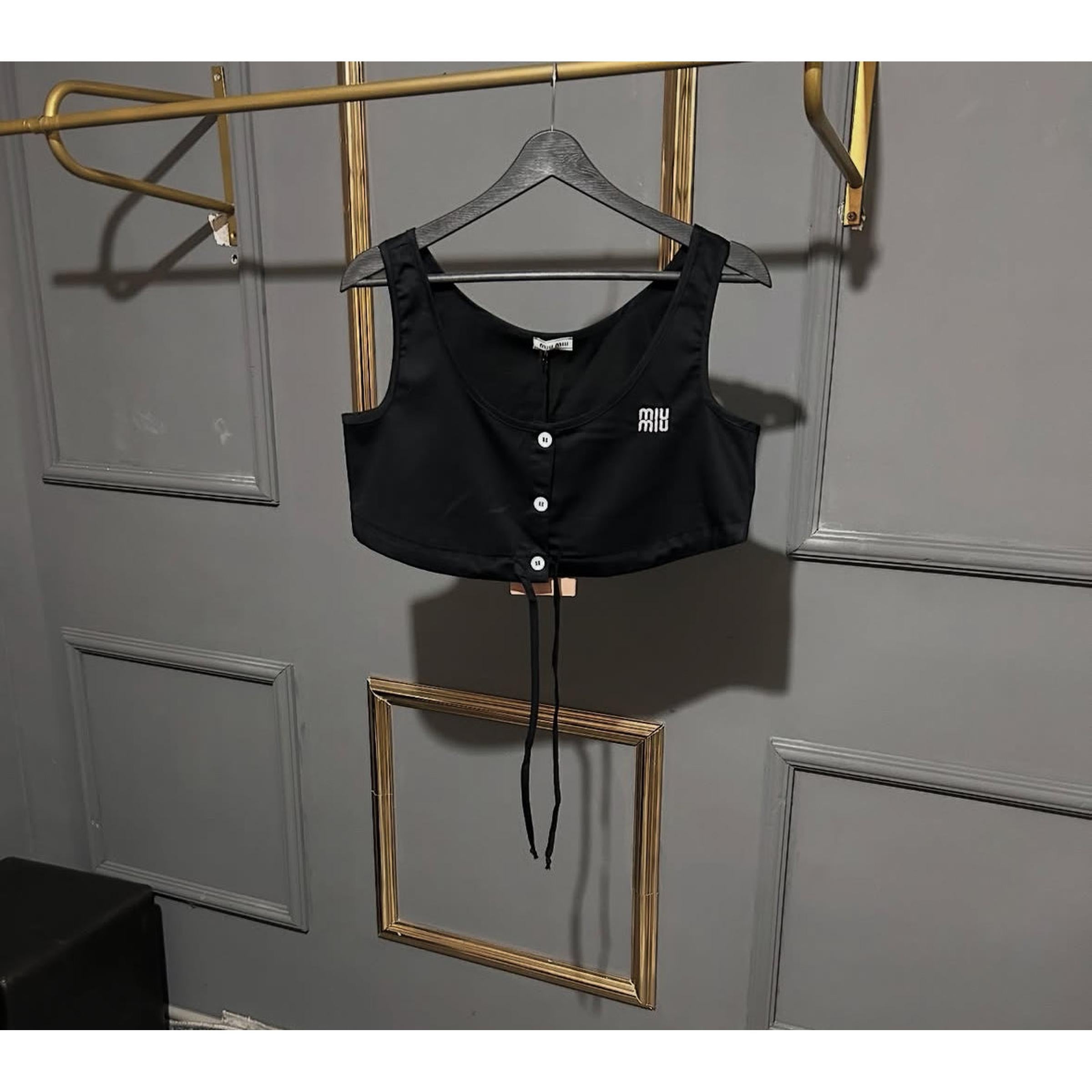 Crni ženski pamučni kratki top