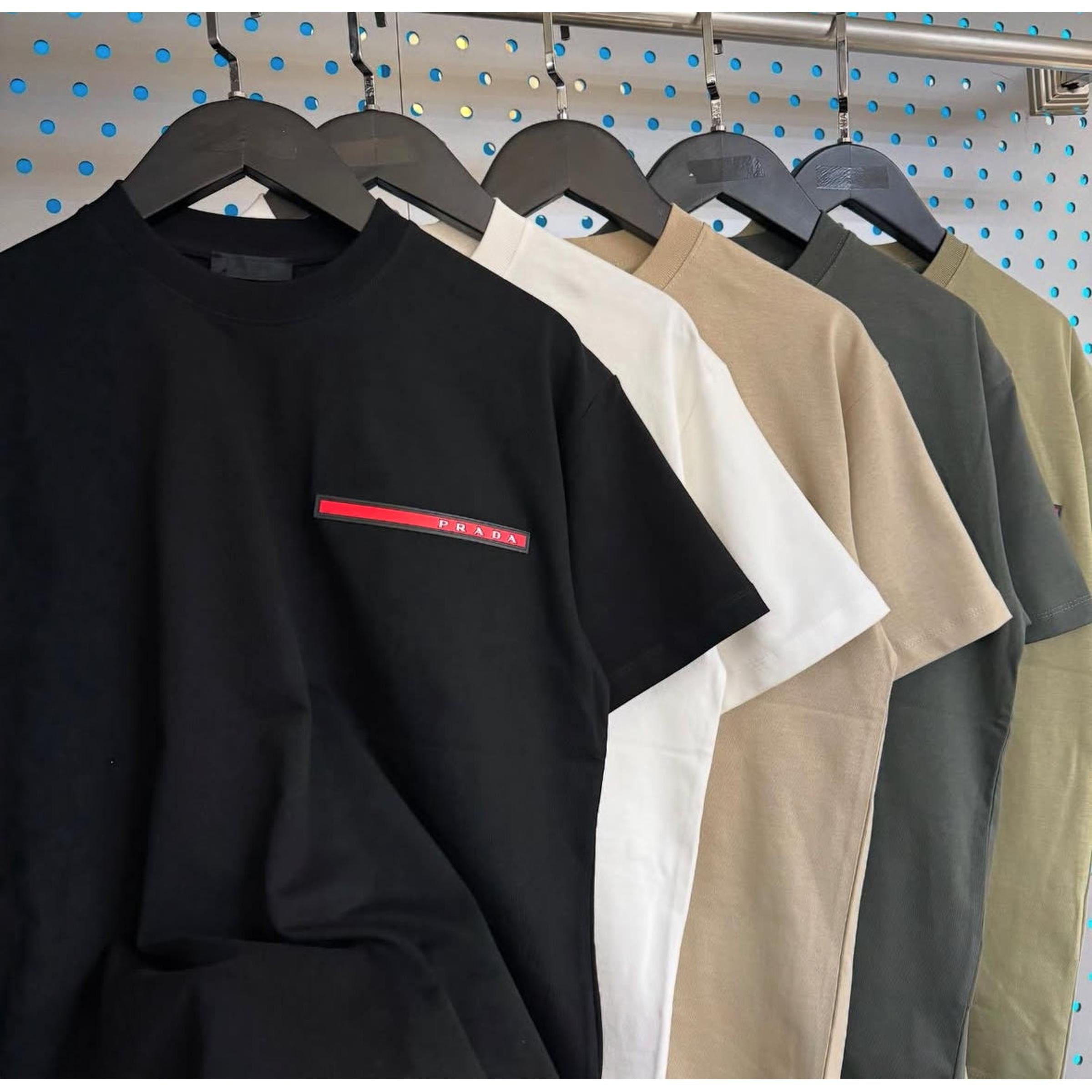 Crna prevelika majica kratkih rukava