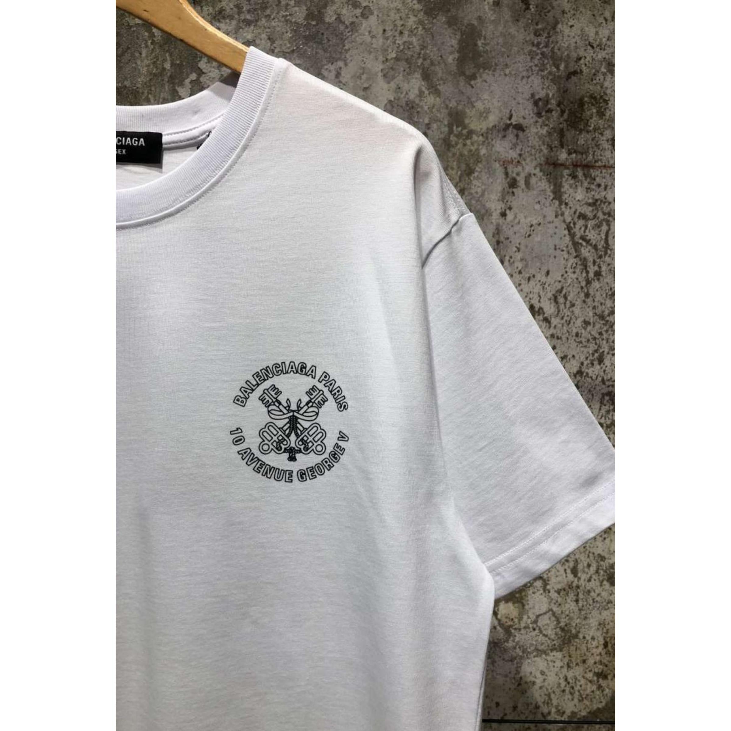 White Oversized T-shirt