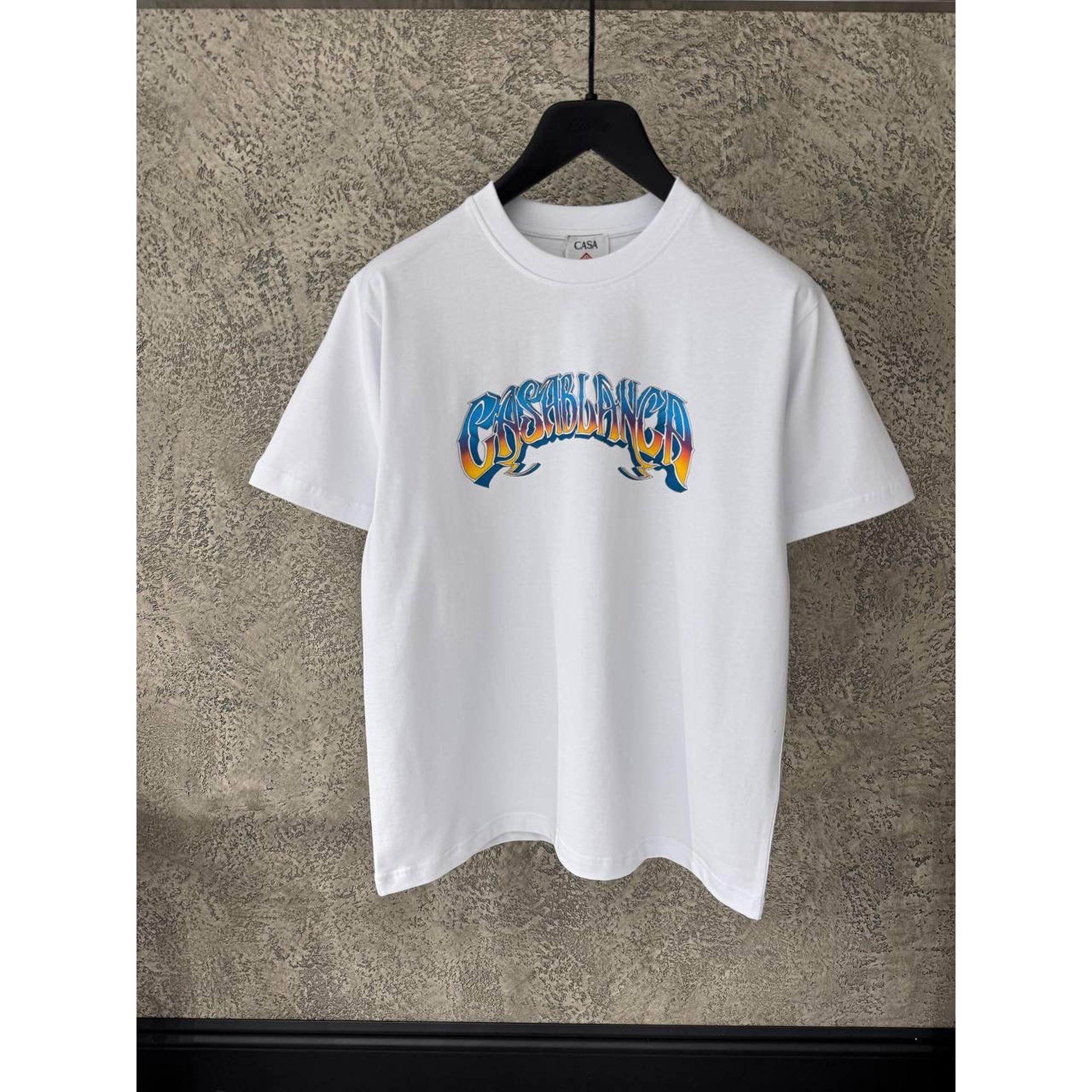 Bílé nadměrné tričko