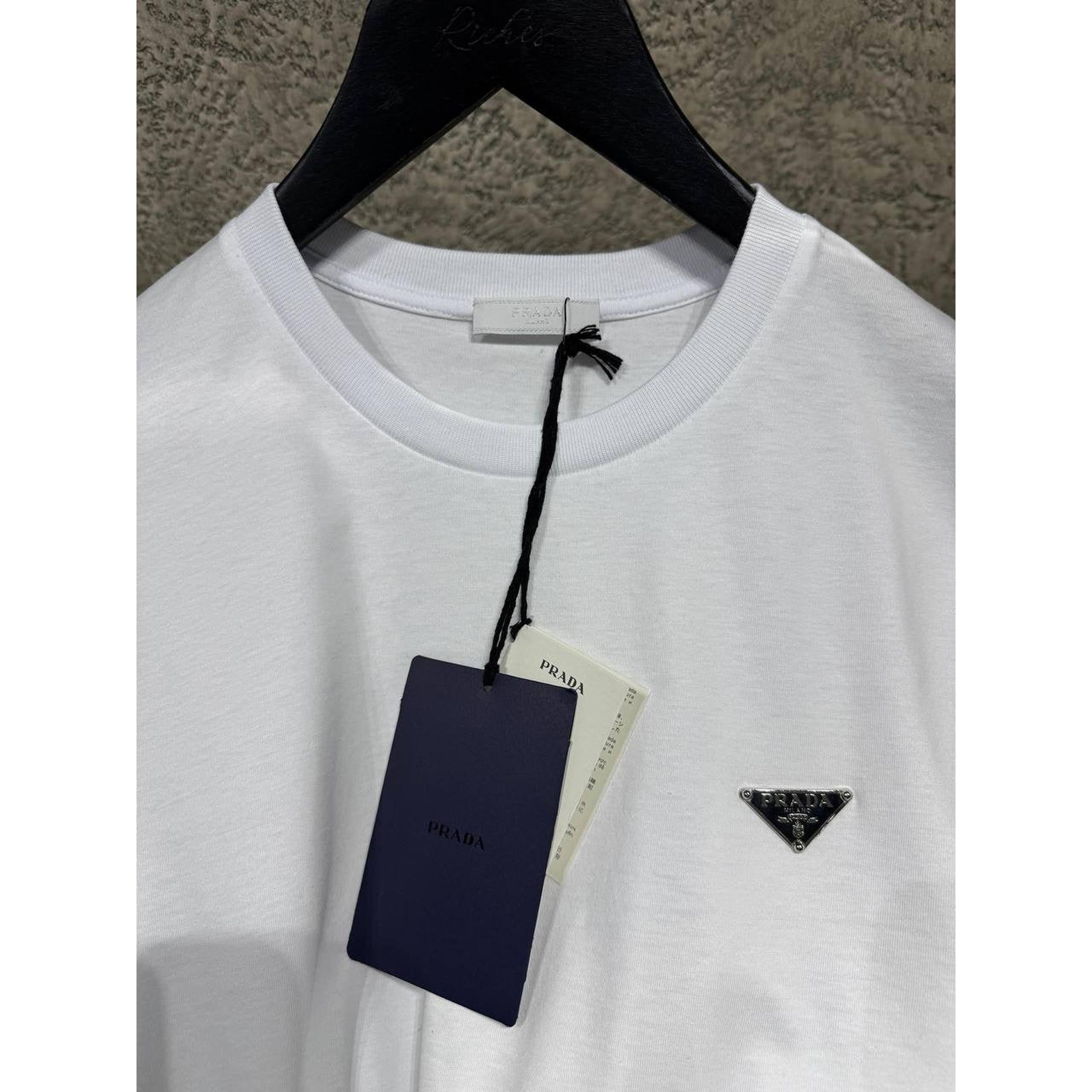 White Oversized T-shirt