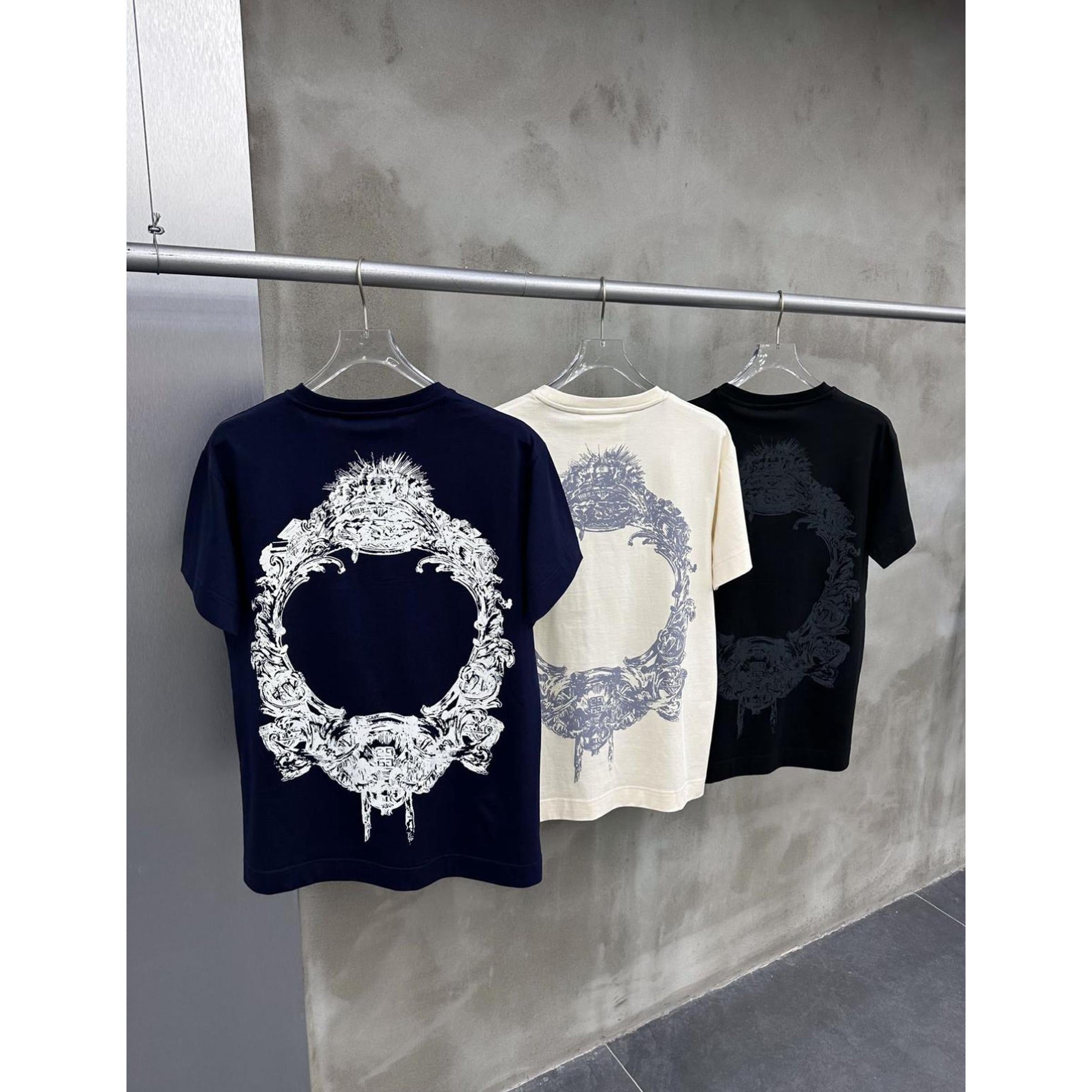 Tmavě modré nadměrné tričko