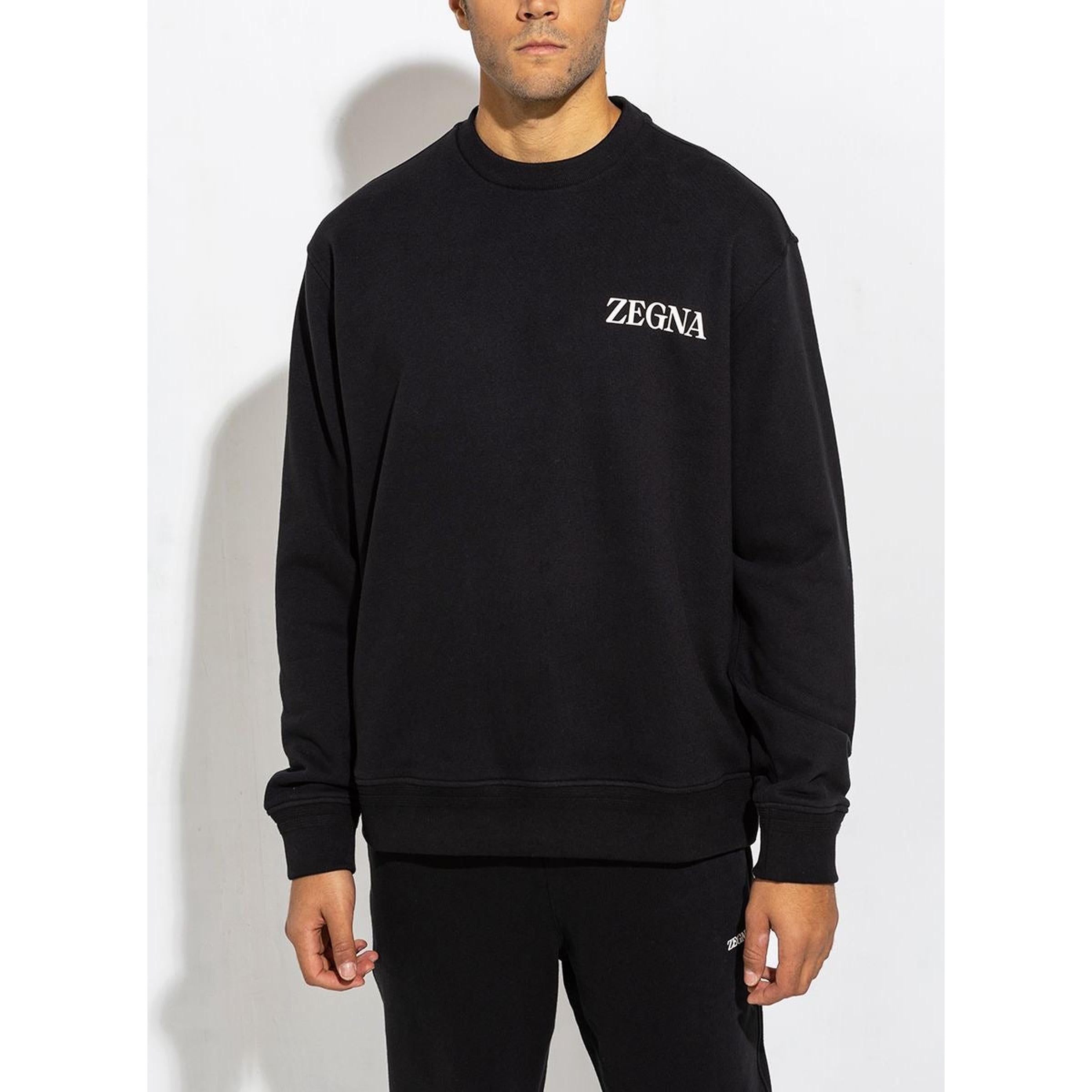 Crna prevelika bluza