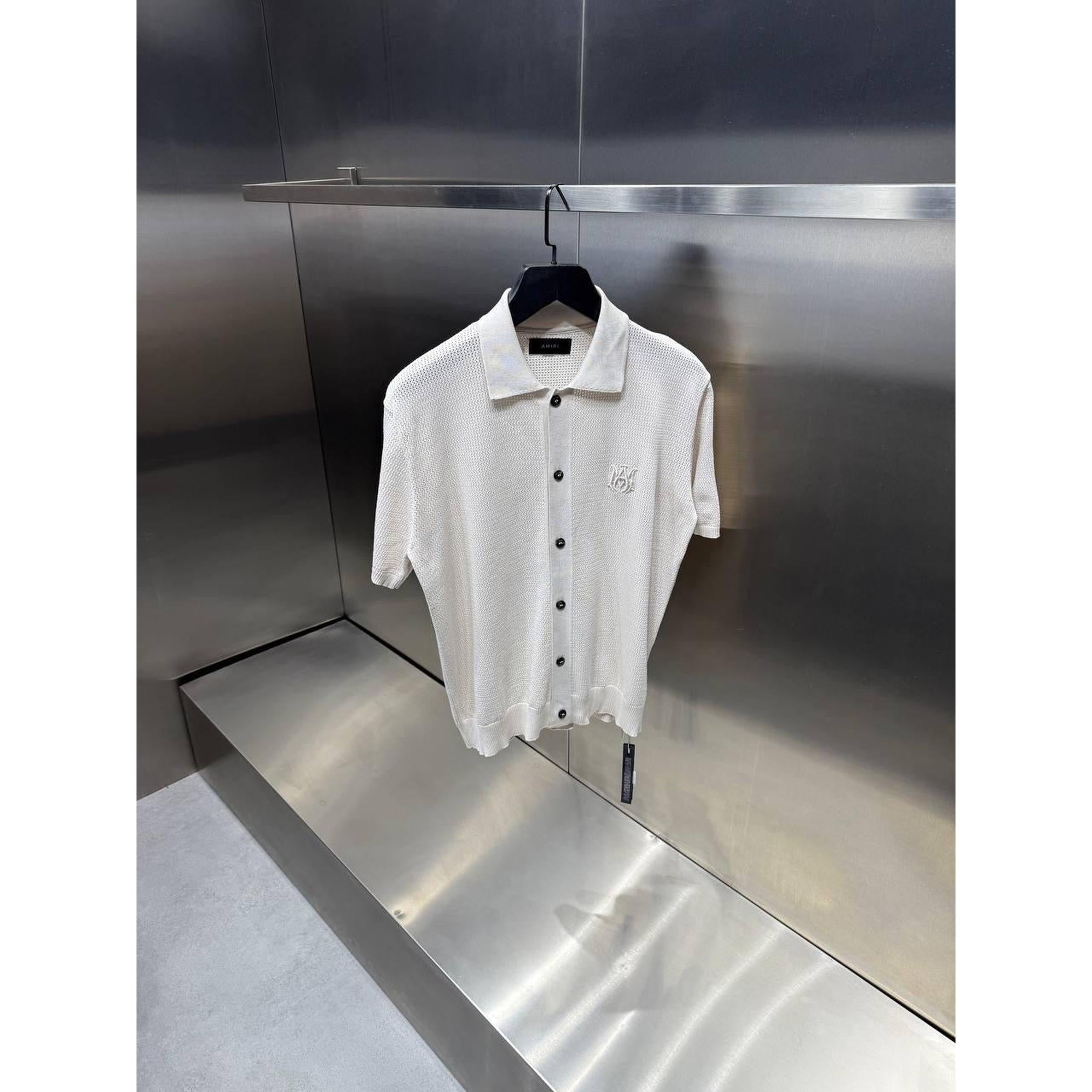 Bež pletena polo majica