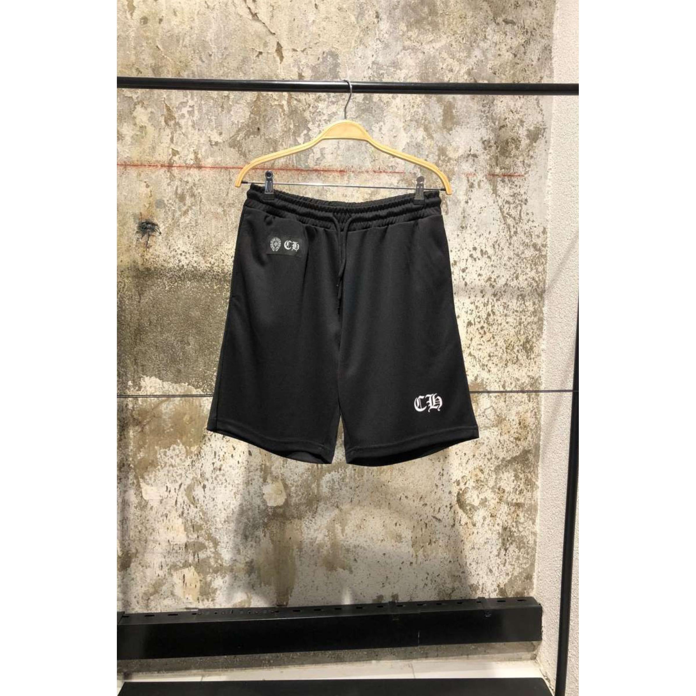 Černé síťované kraťasy