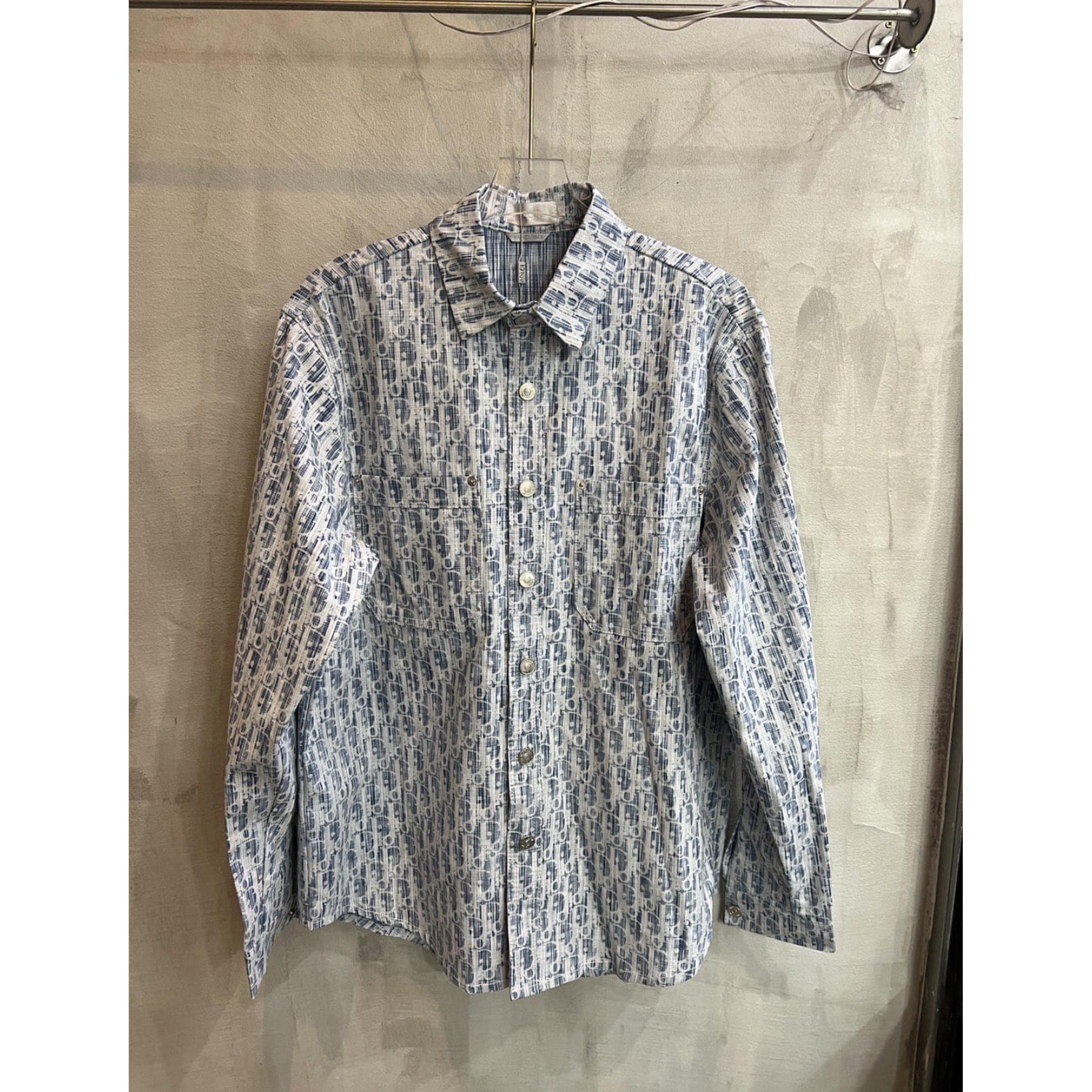 Modrá monogramová košile