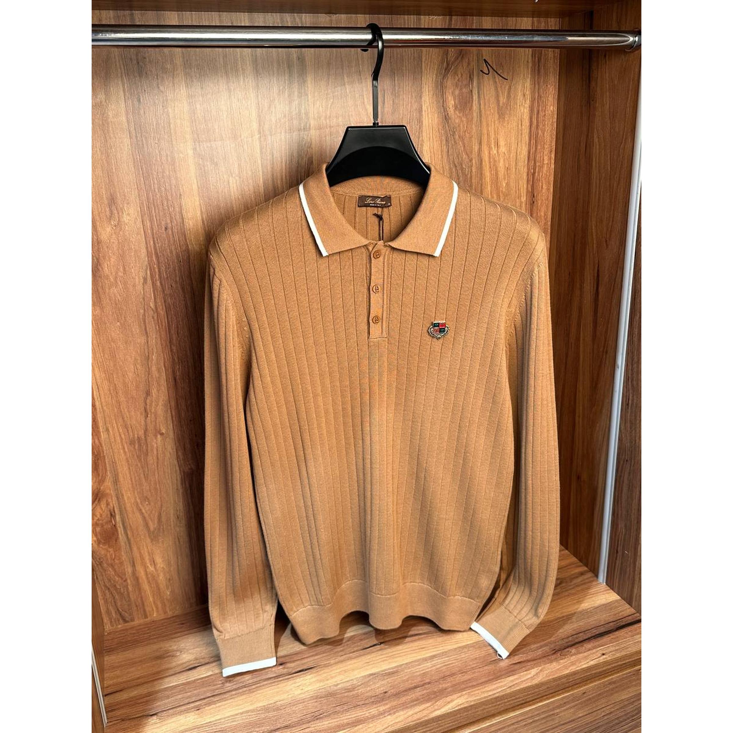 Smeđi pleteni džemper