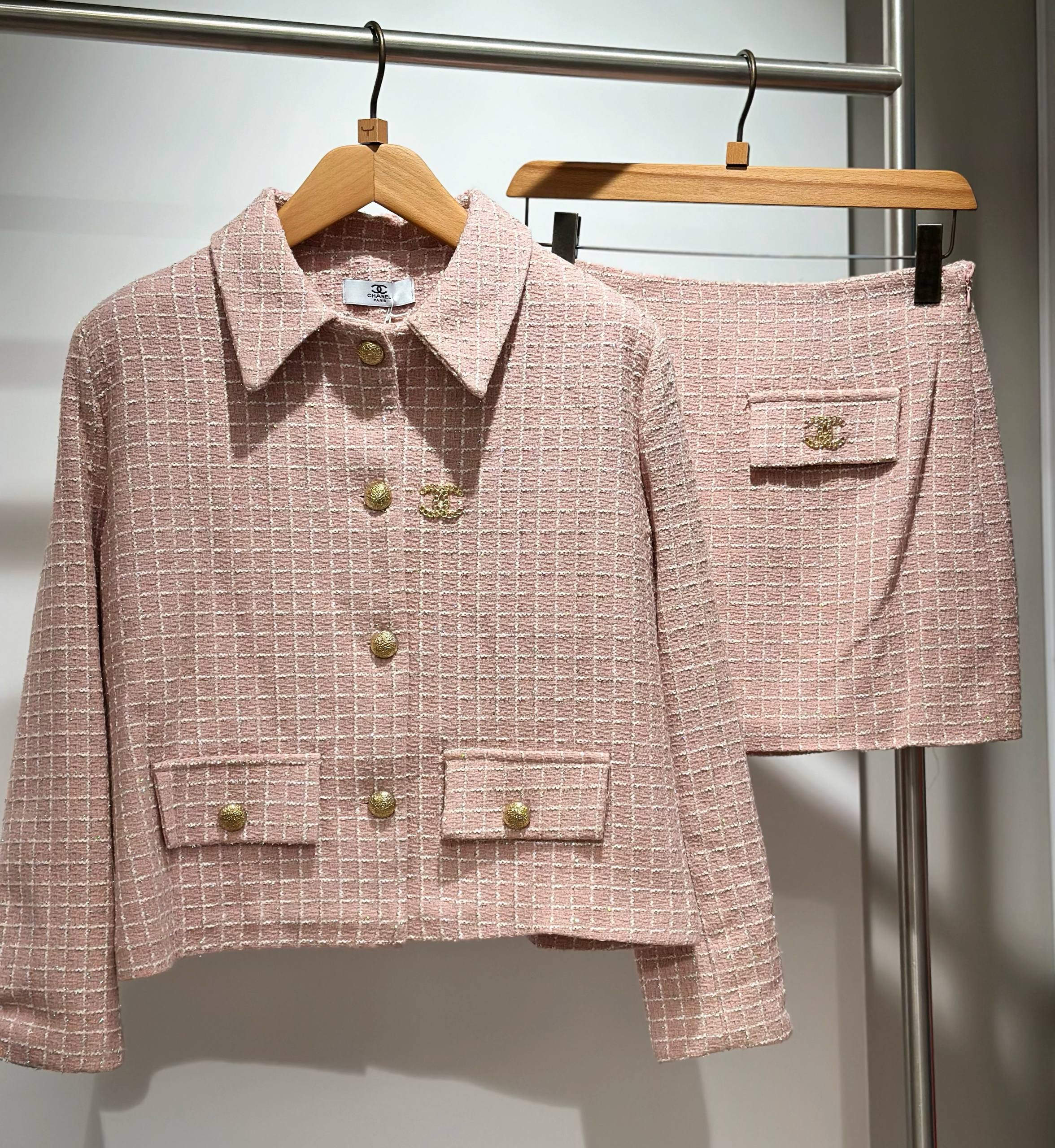 Pink Women Boucle Set