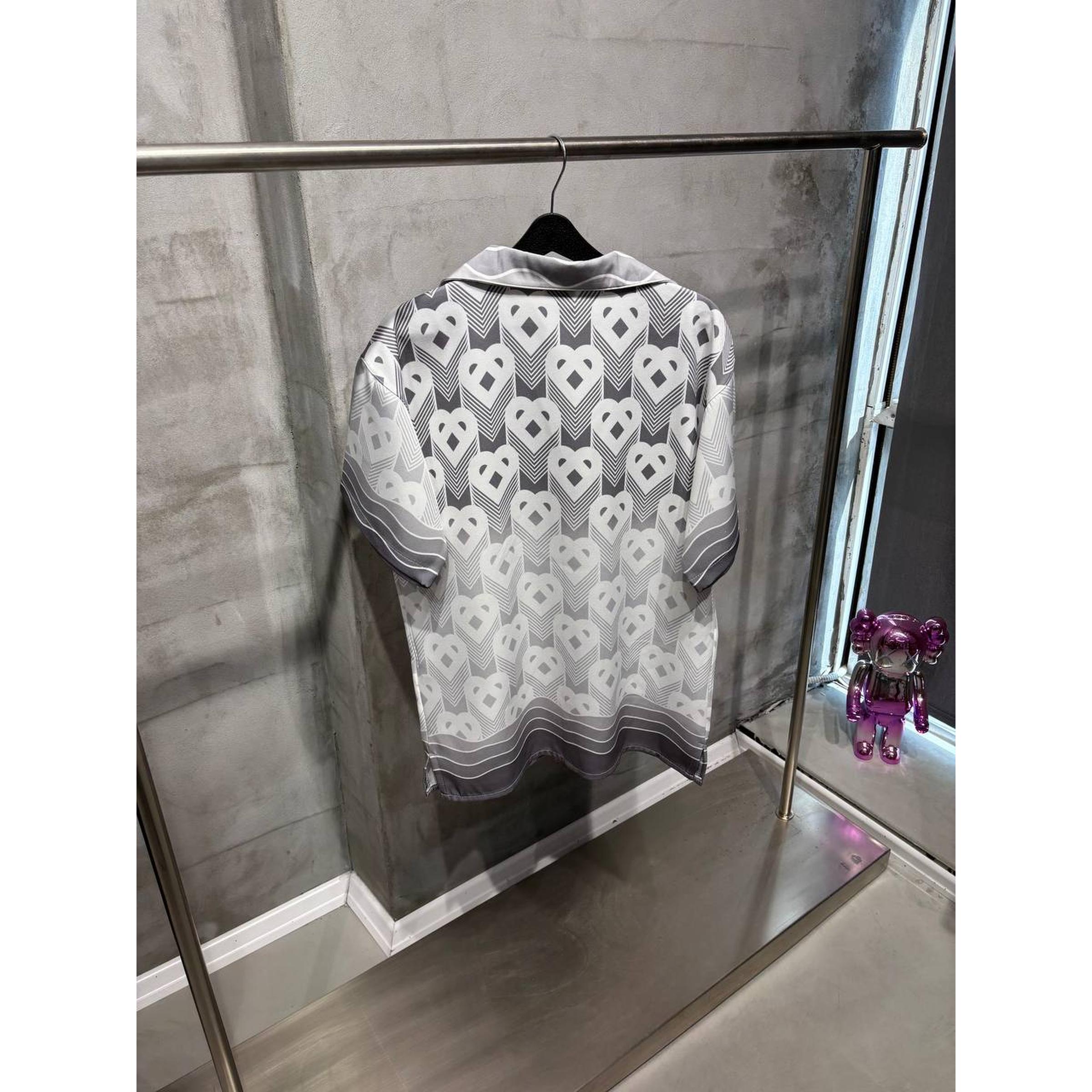 Siva satenska ljetna košulja