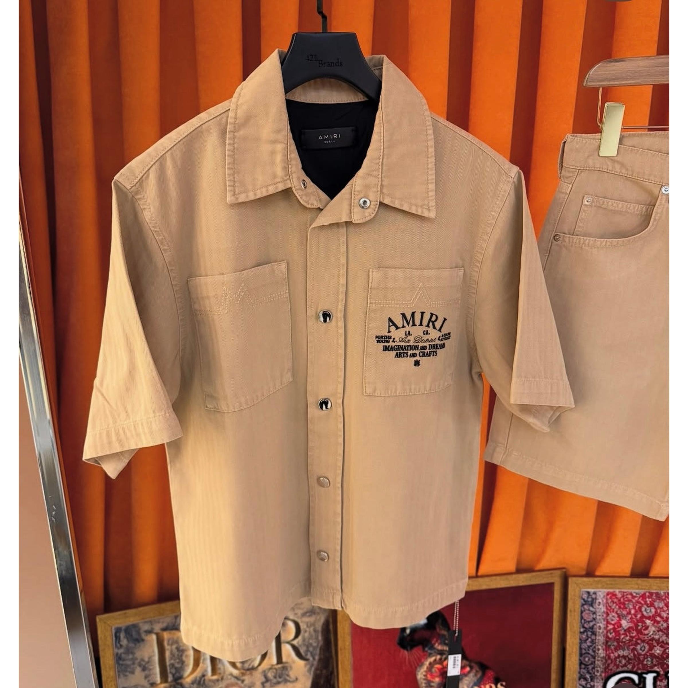 Svijetlosmeđi ljetni set od 2 dijela