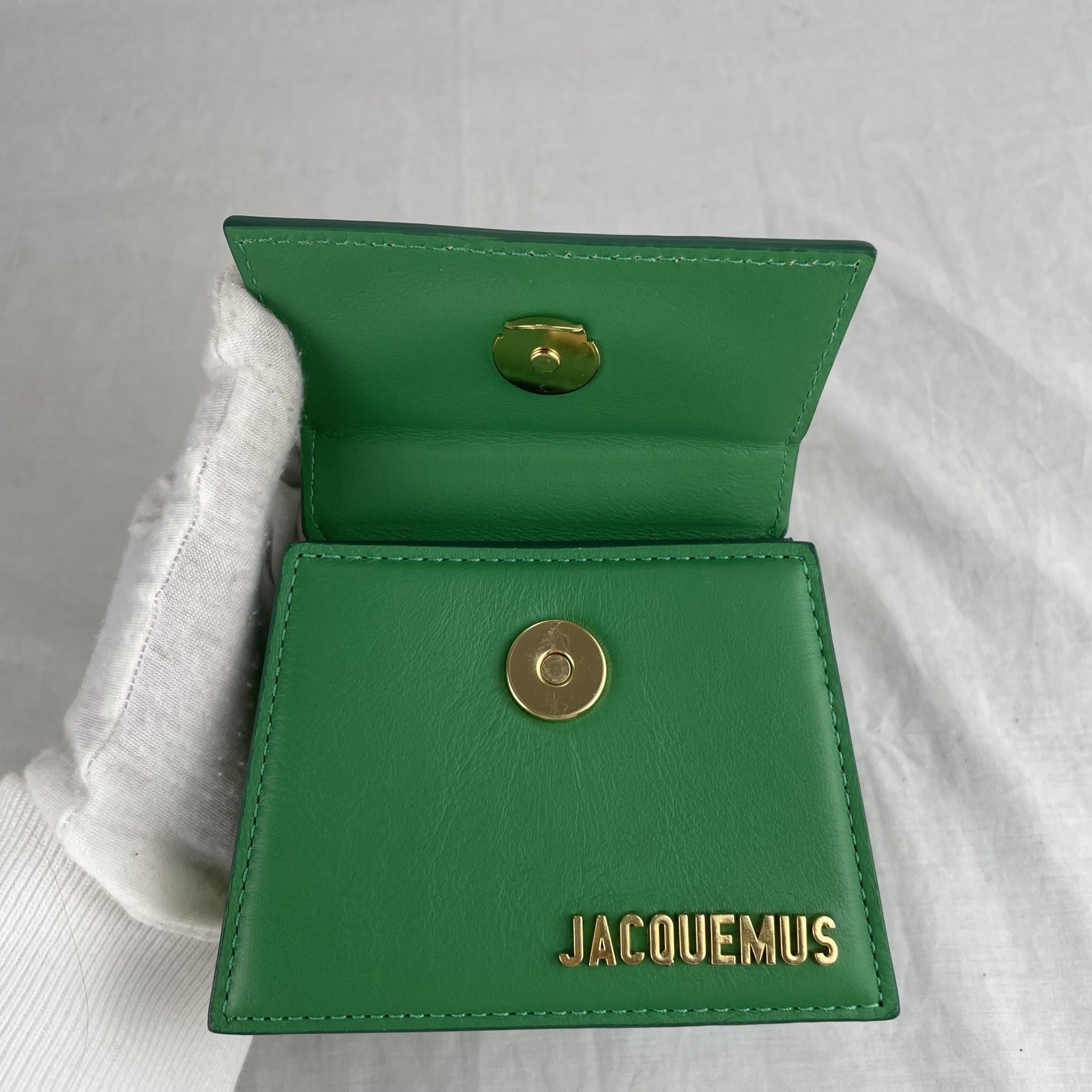 Zelena ženska mini torba od prave kože