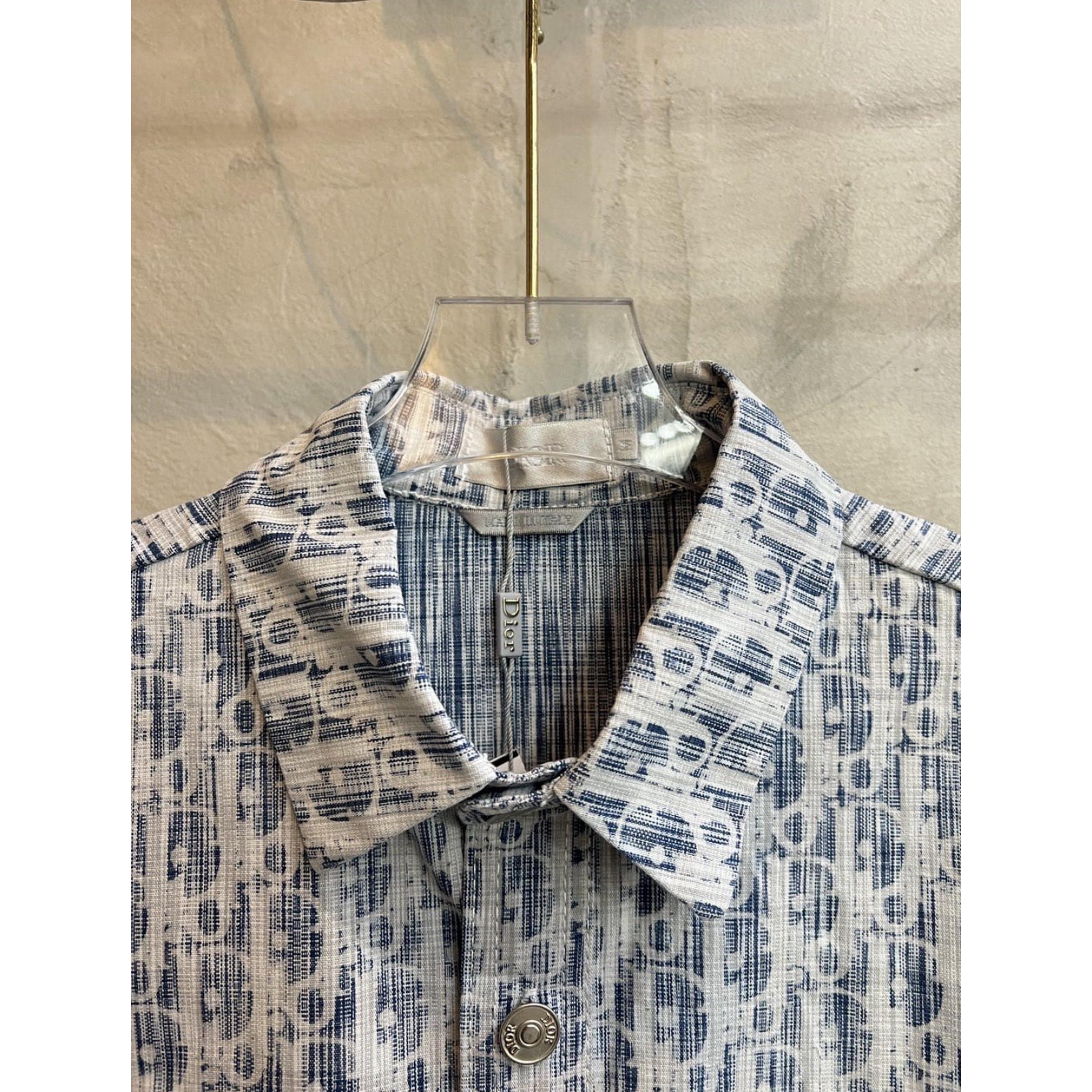 Modrá monogramová košile