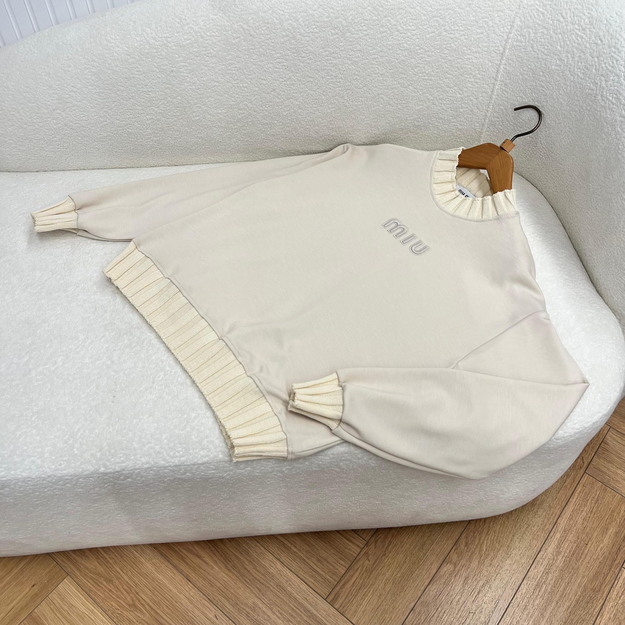 Ženski pamučni set od 2 komada u ecru boji (prsluk nije uključen)