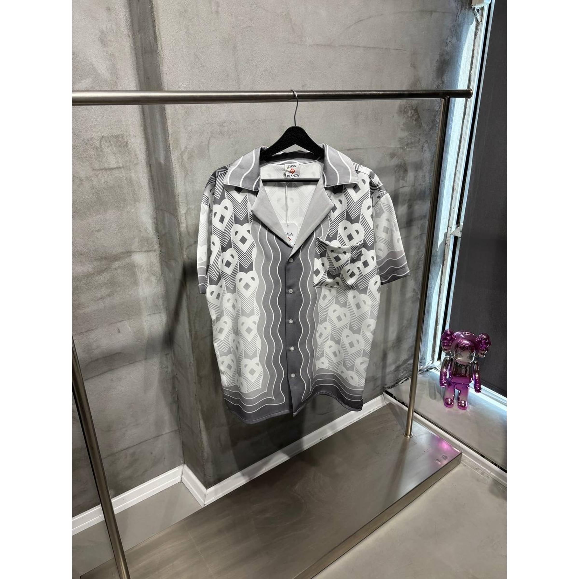 Siva satenska ljetna košulja