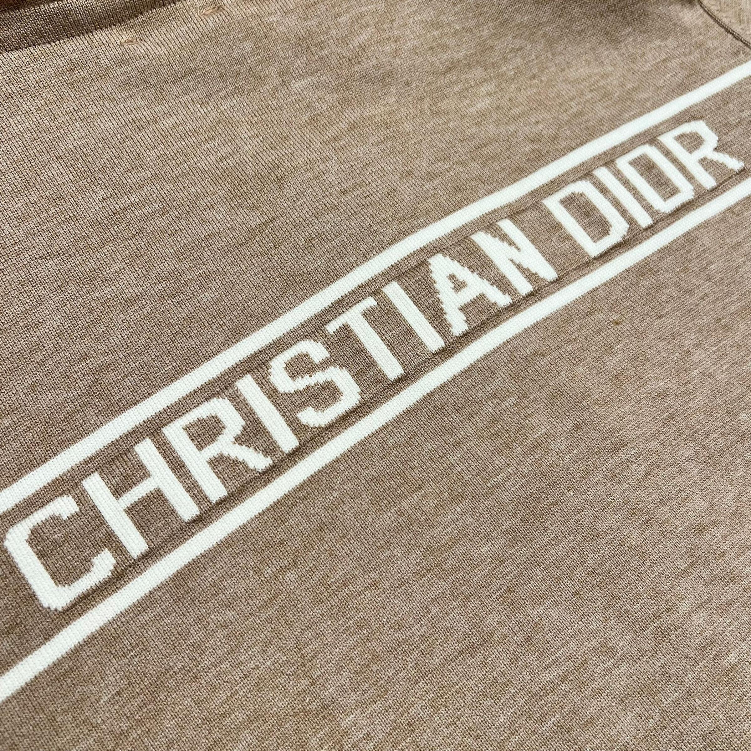 Pleteni ženski set od 2 komada, bež boje