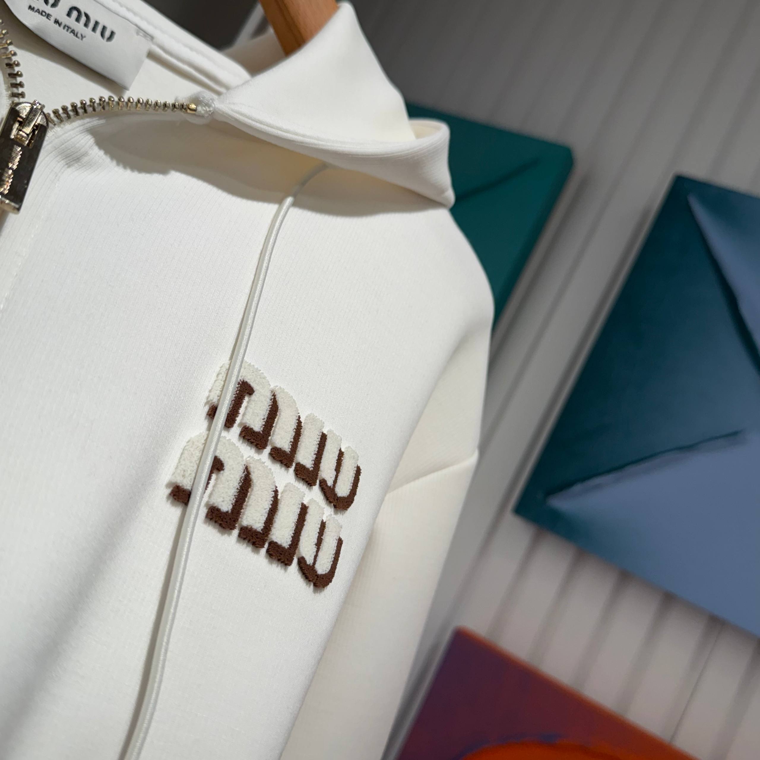 White Cotton Women Tracksuit