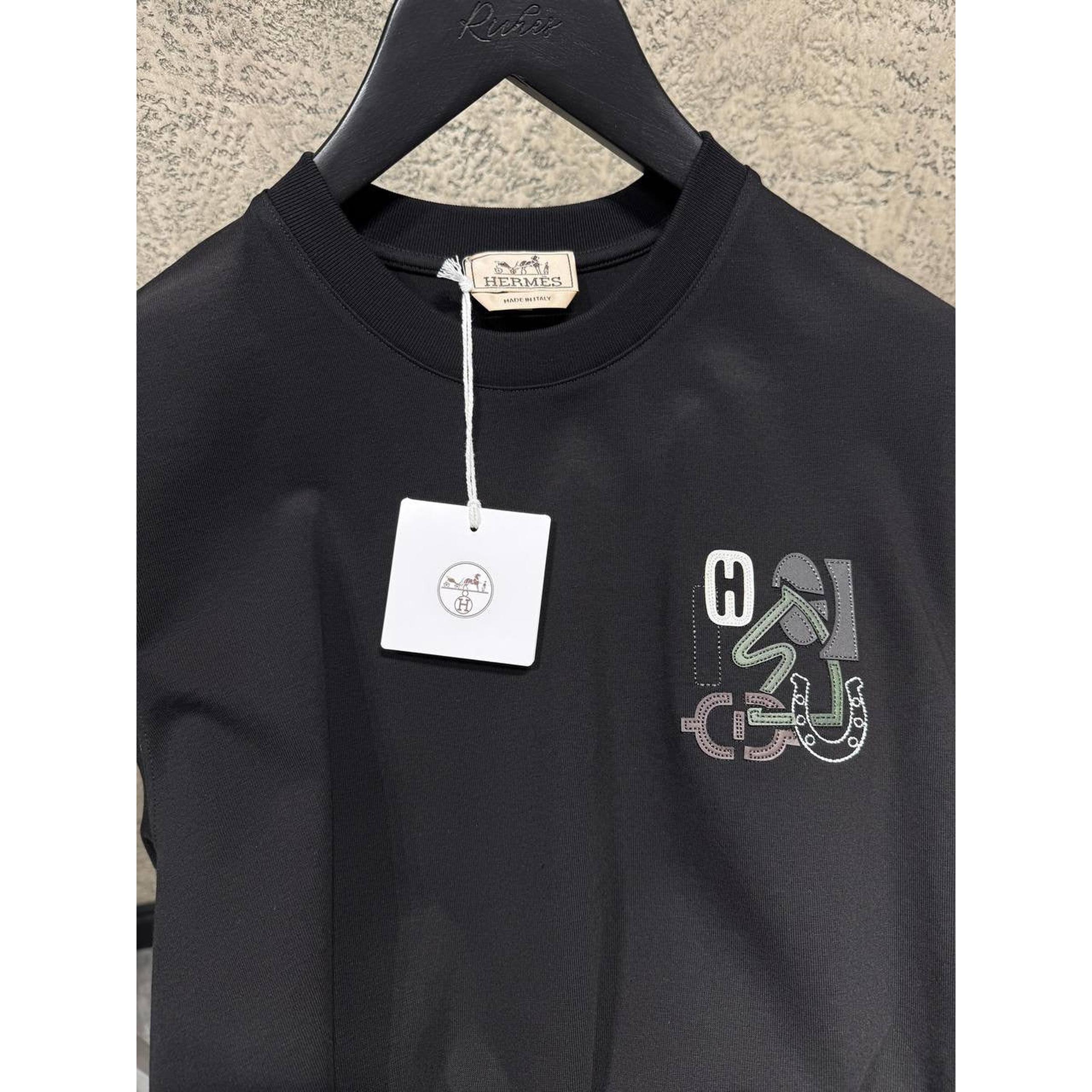 Black Oversized T-Shirt