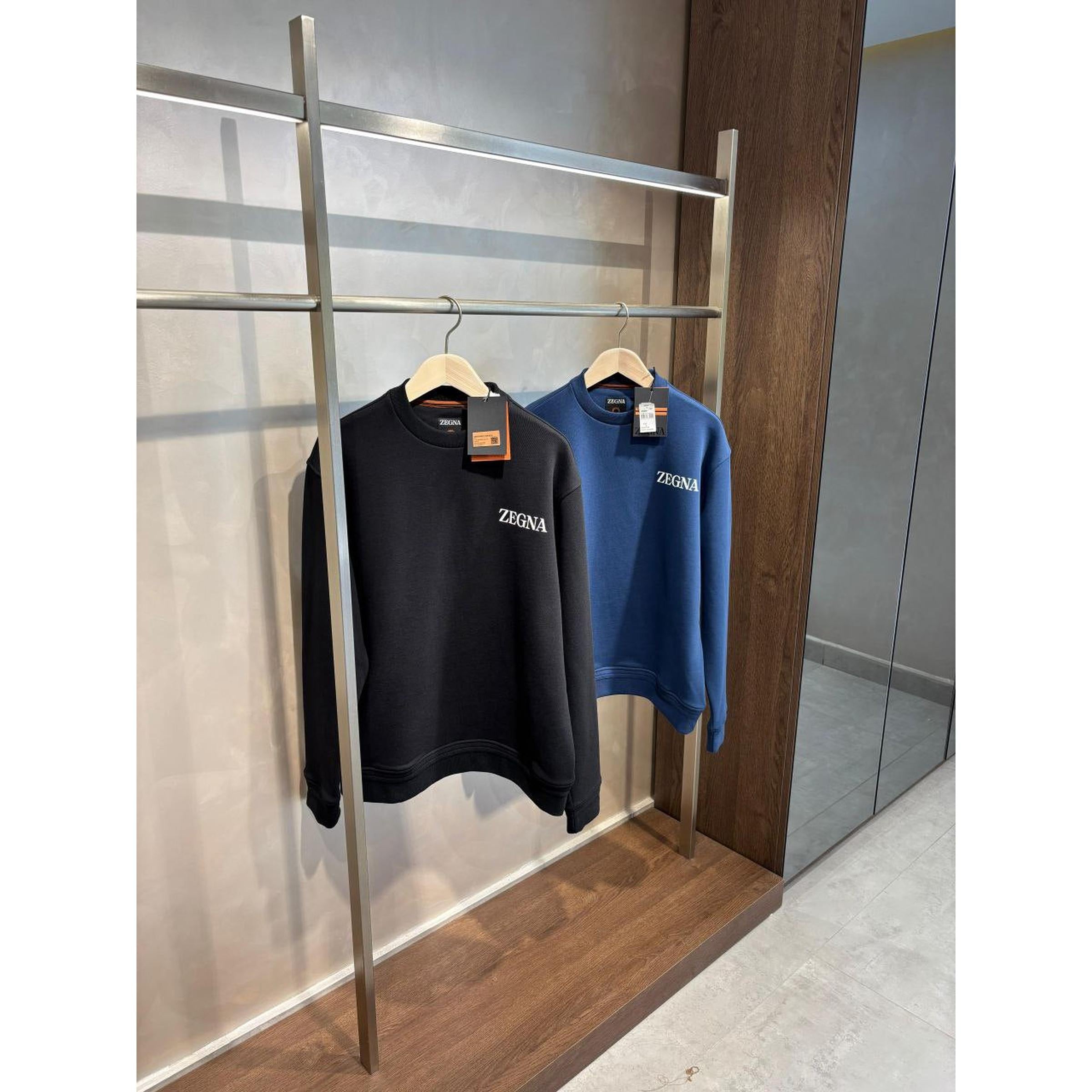 Crna prevelika bluza