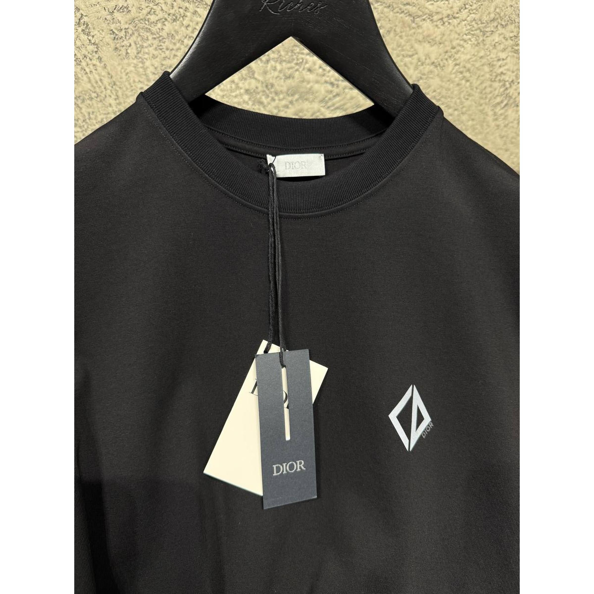 Černé nadměrné bavlněné tričko