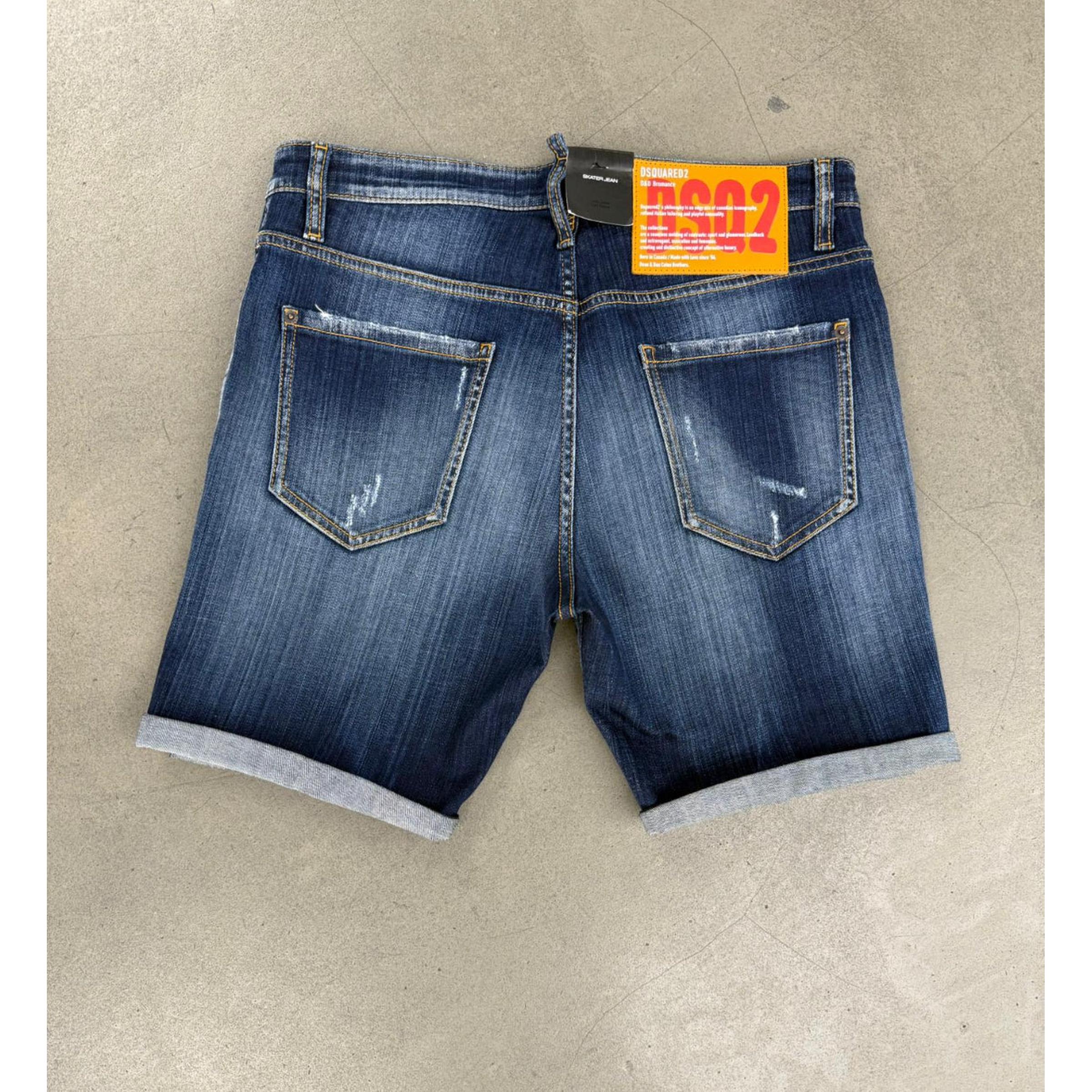 Tmavě modré džínové roztrhané kraťasy