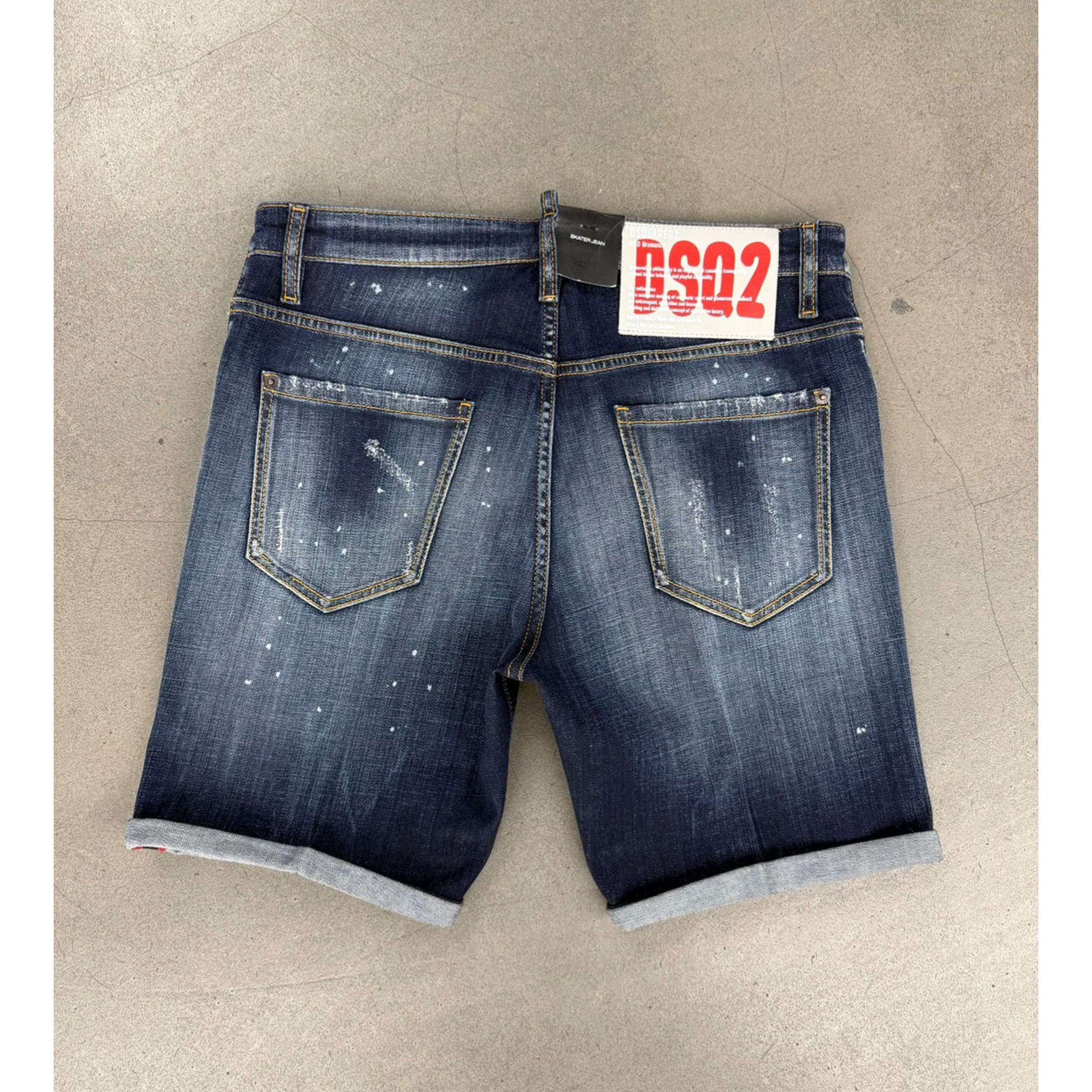 Tmavě modré roztrhané džínové kraťasy