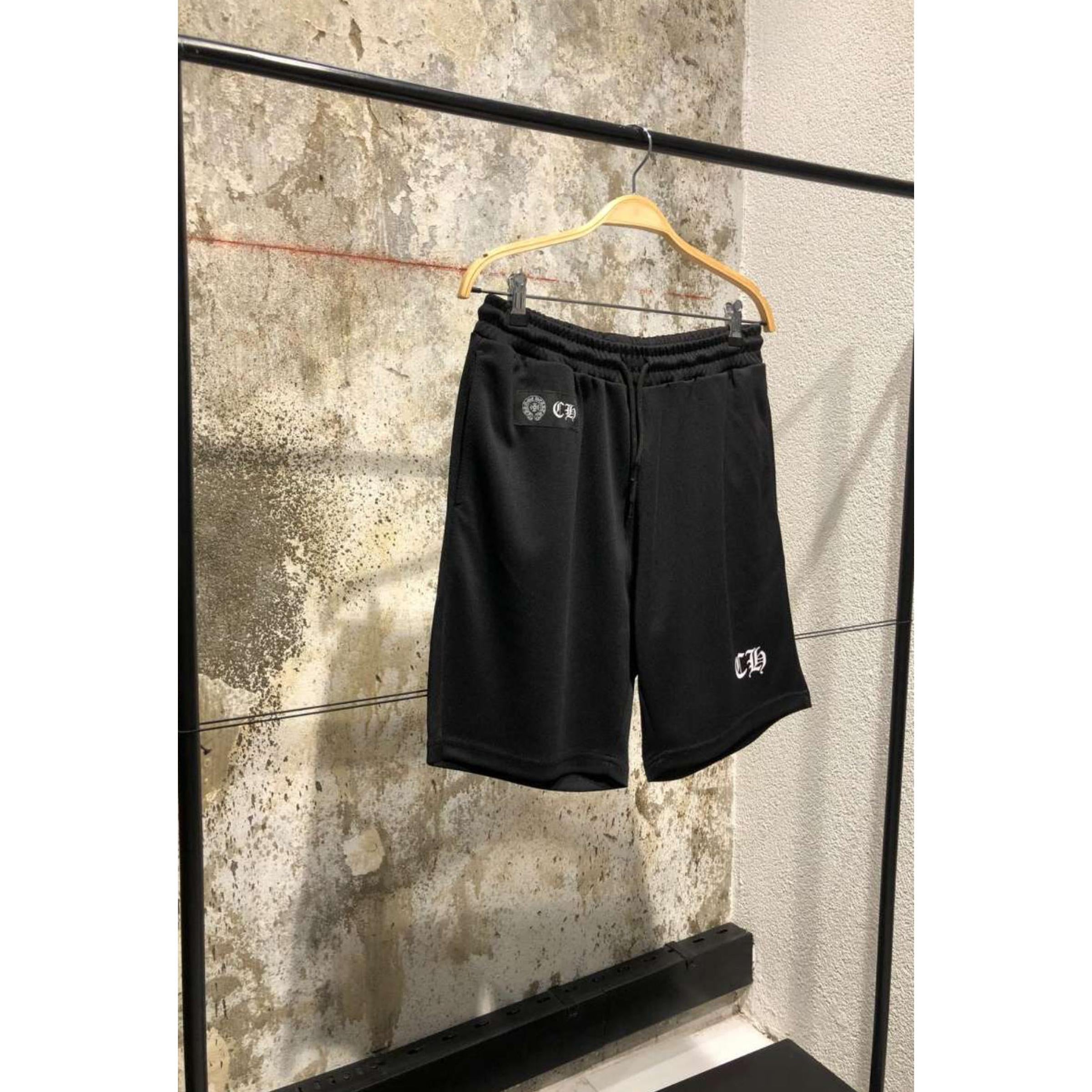 Černé síťované kraťasy