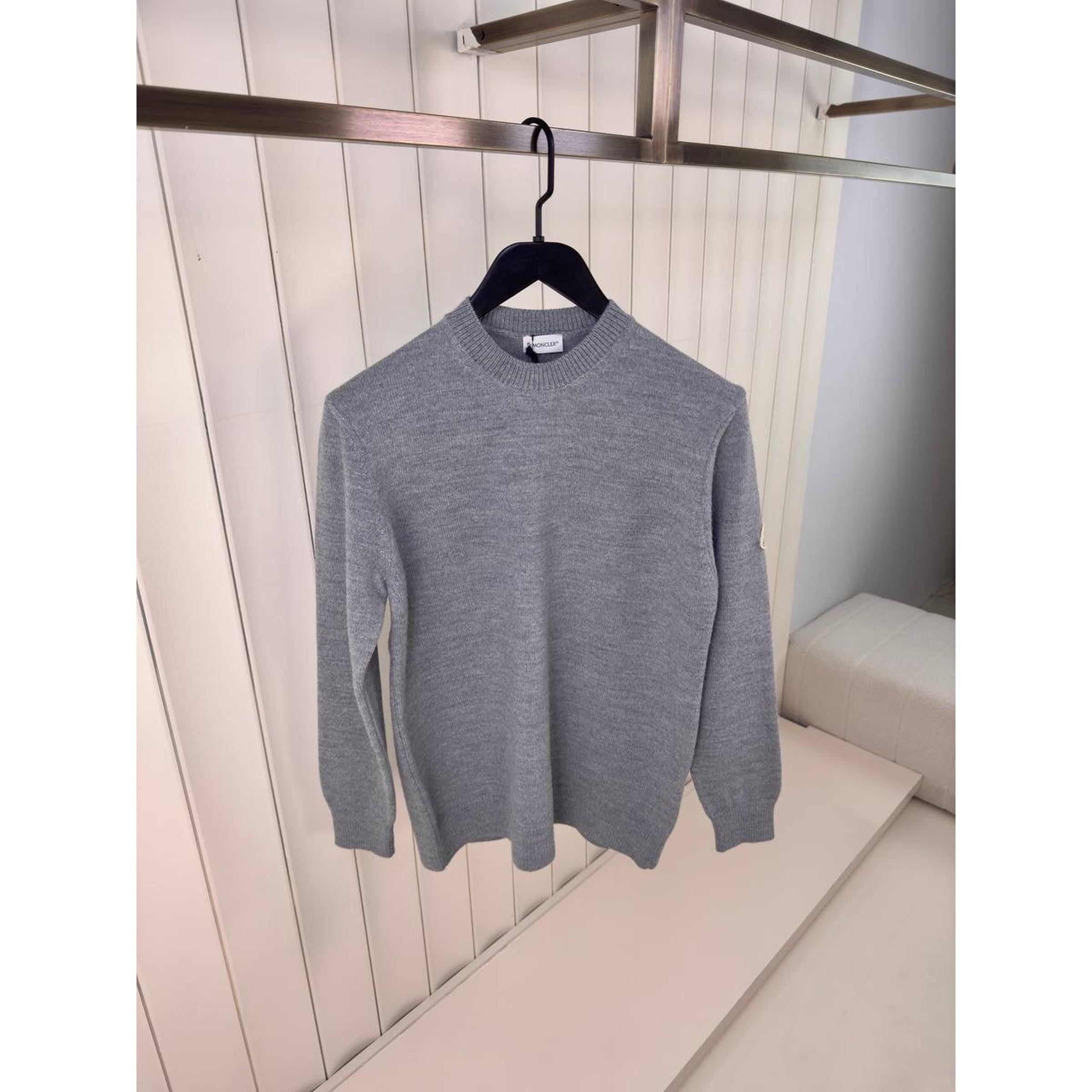 Black & Grey Knitted Sweater