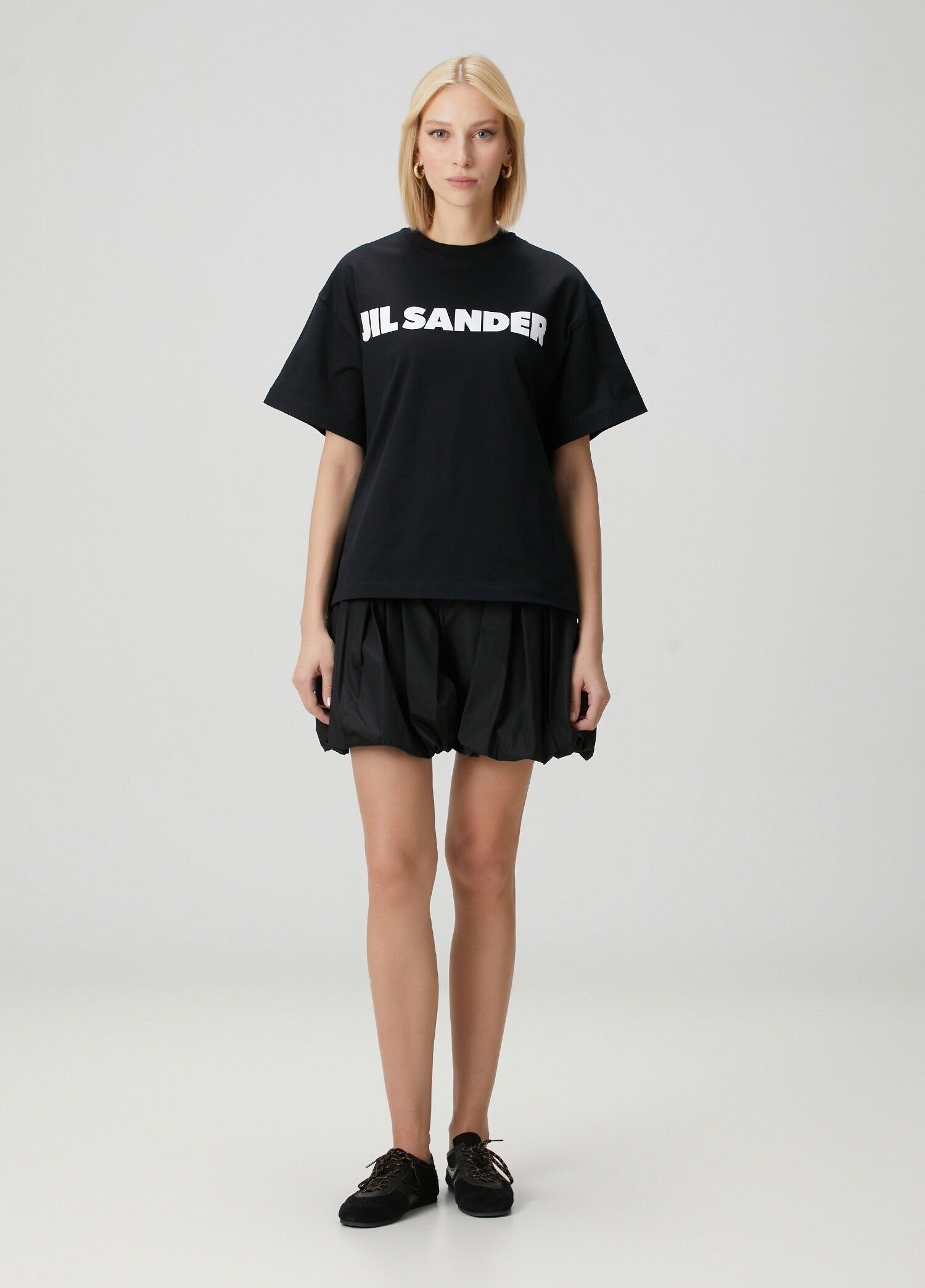 Black T-shirt