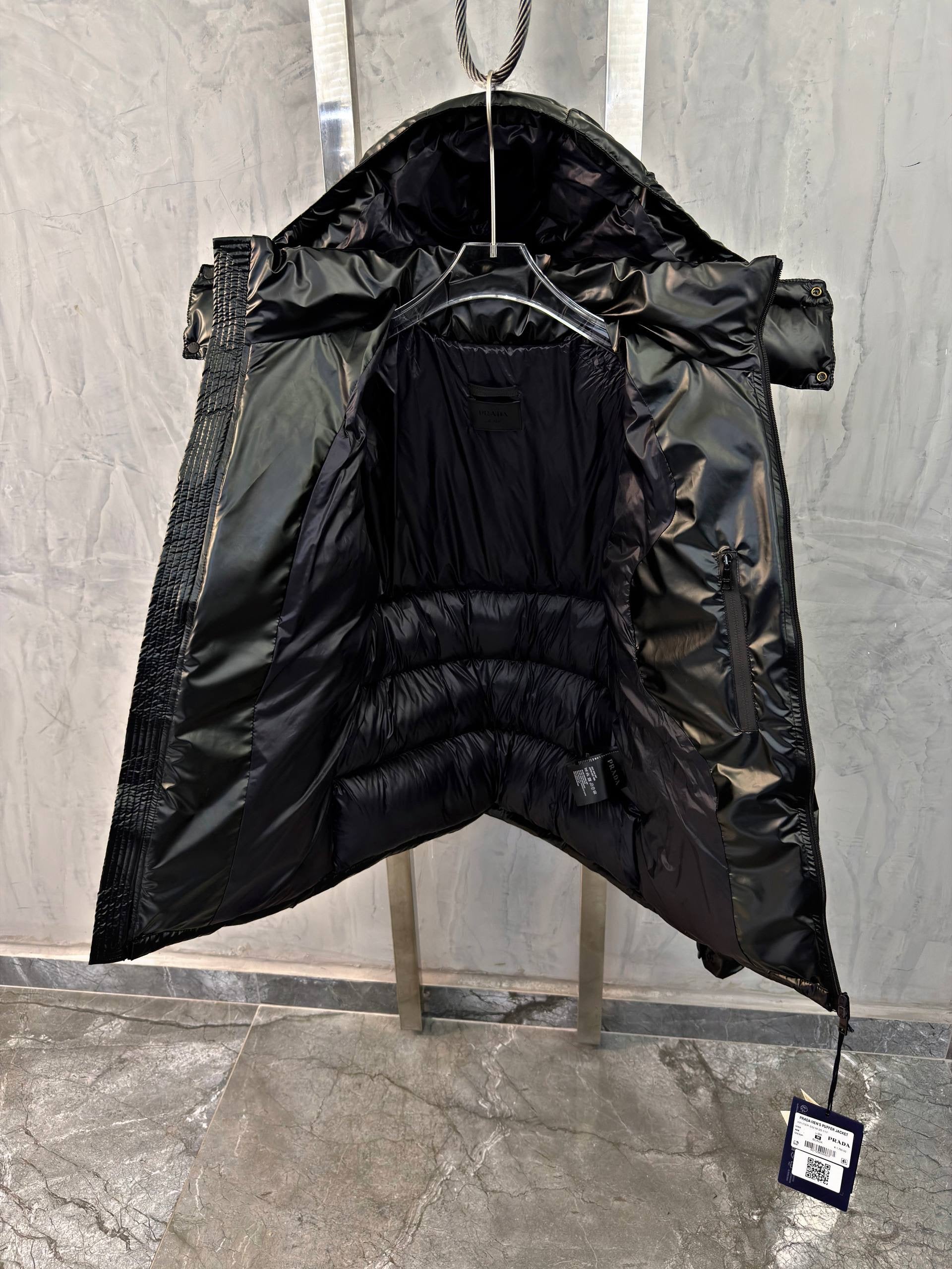 Puffer Jacket with Goose Feathers