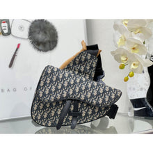 Beige Monogram Saddle Bag (Box included)