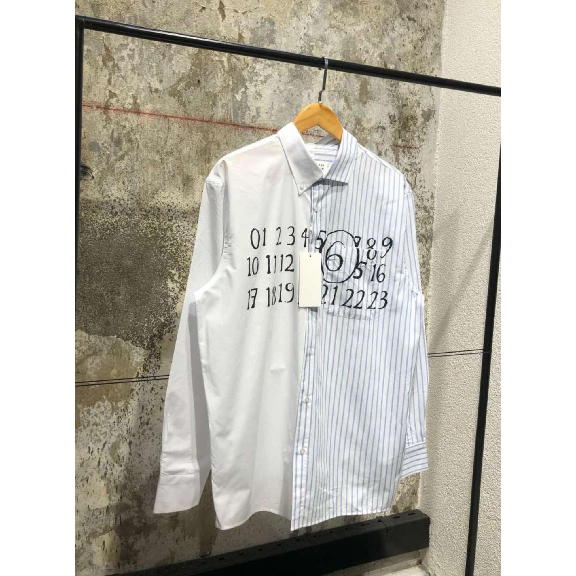 Bílá bavlněná košile