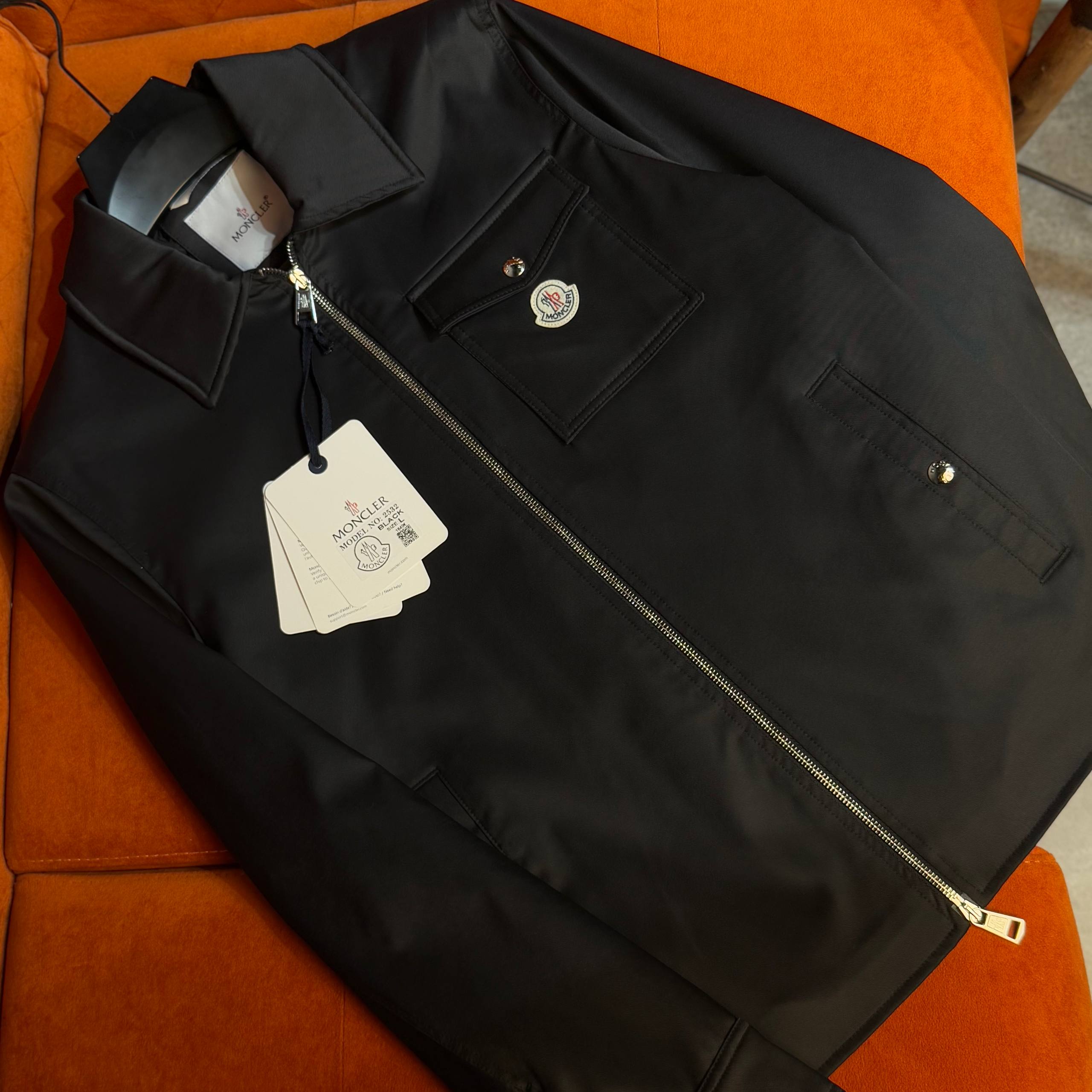 Black Jacket With Pocket