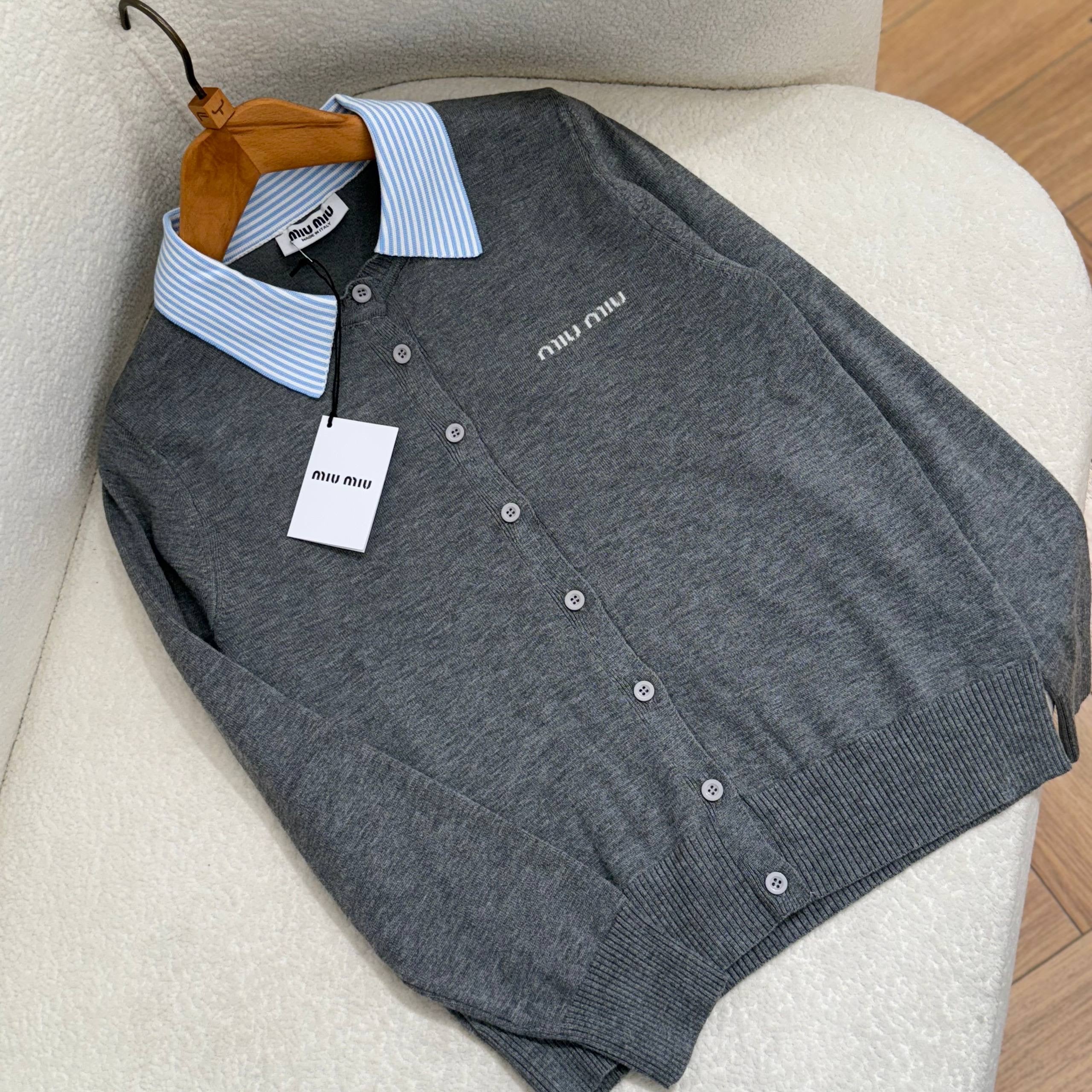 Grey Knitted Sweater