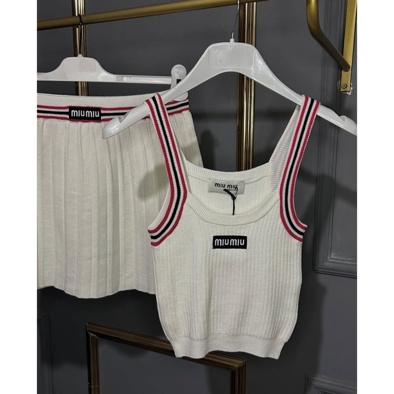 Women Knitted Set in 3 Colors