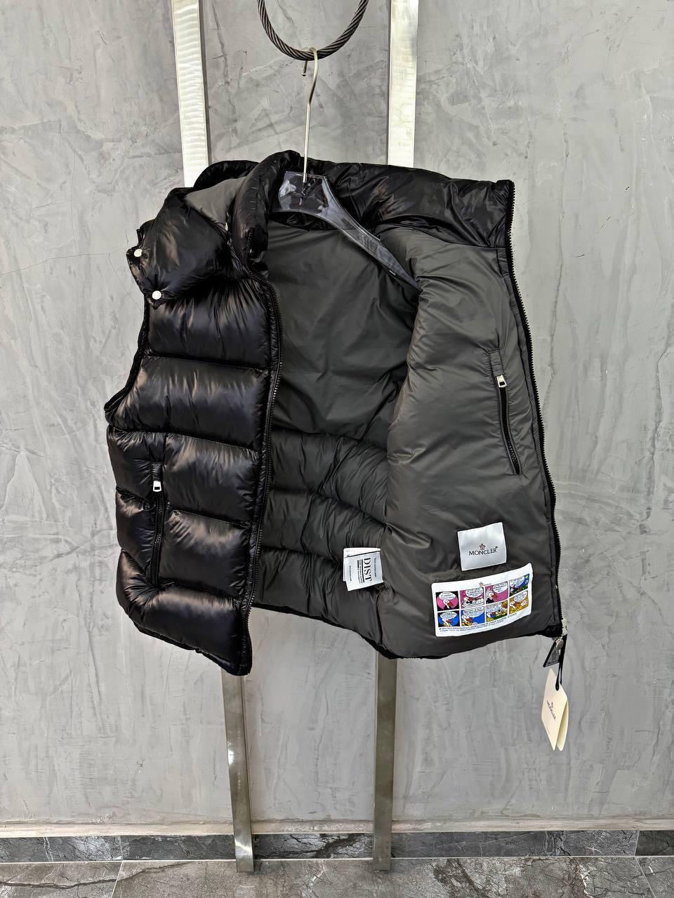 Black Maya Vest