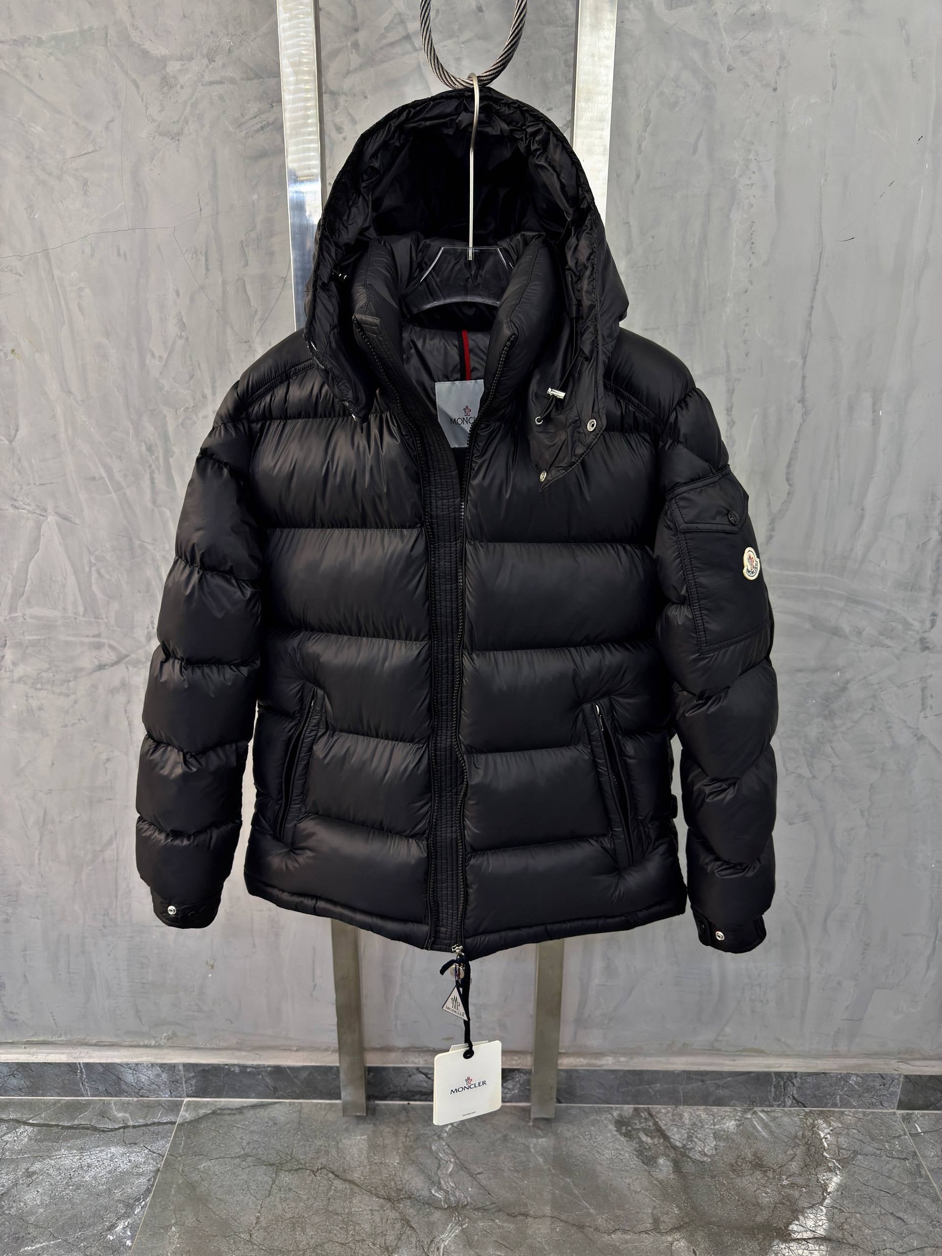 Black Maya Puffer Jacket