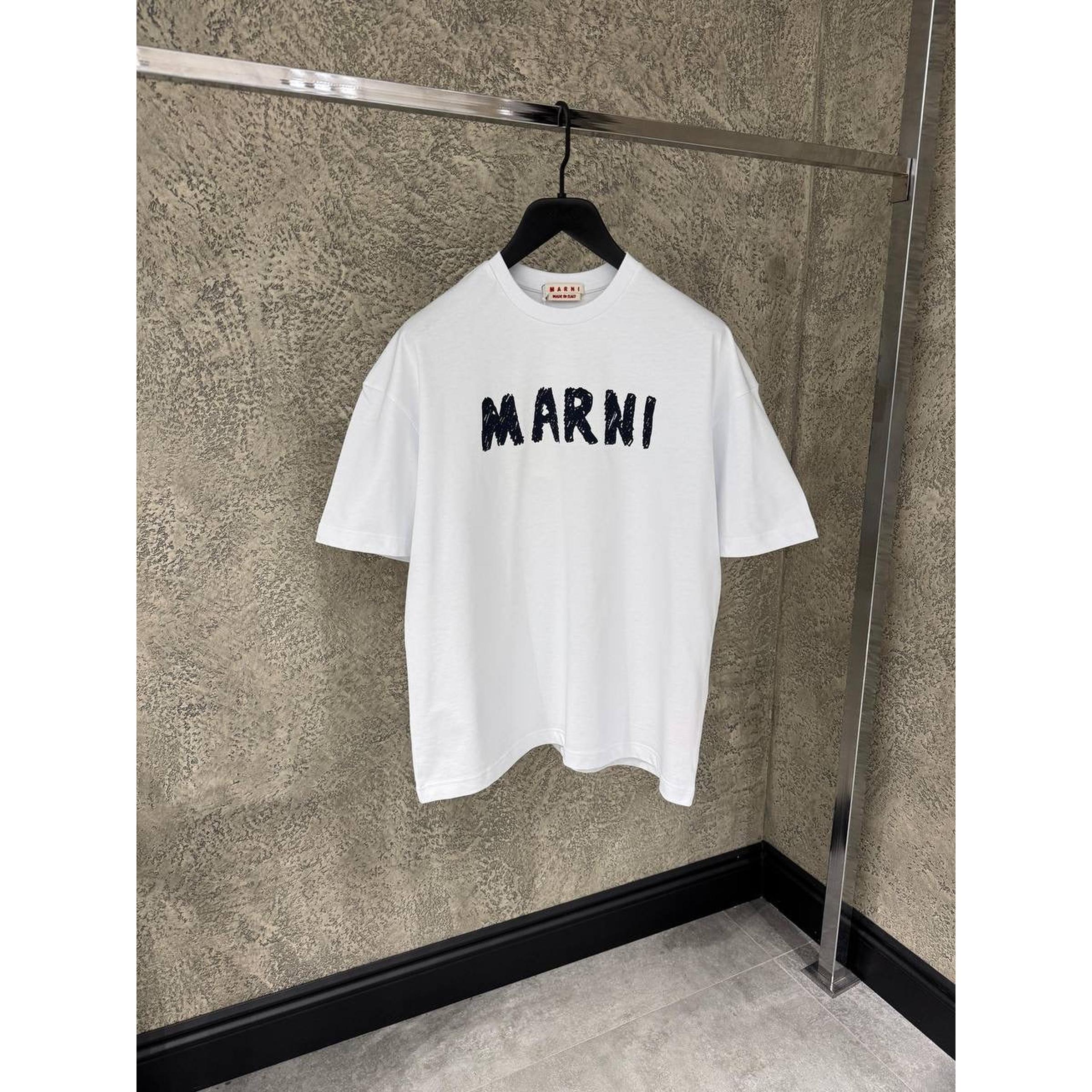 White Oversized T-shirt
