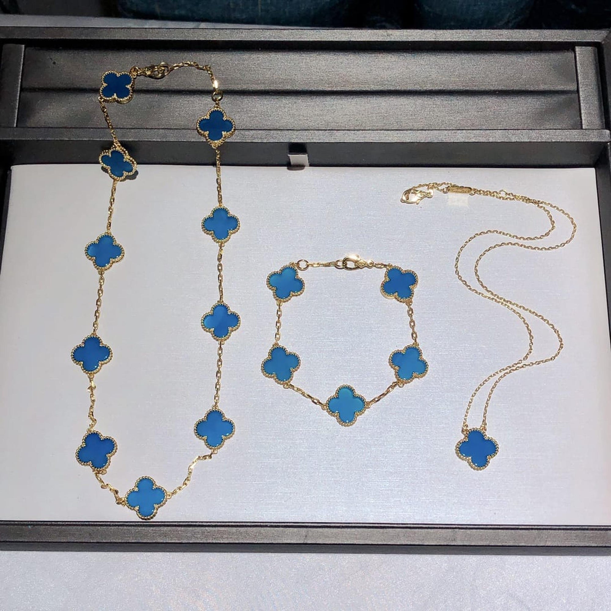 Gold Jewellery Gift Set (Box and Bag included)