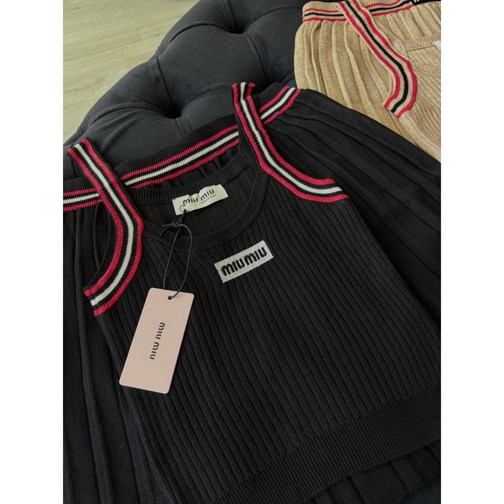 Women Knitted Set in 3 Colors