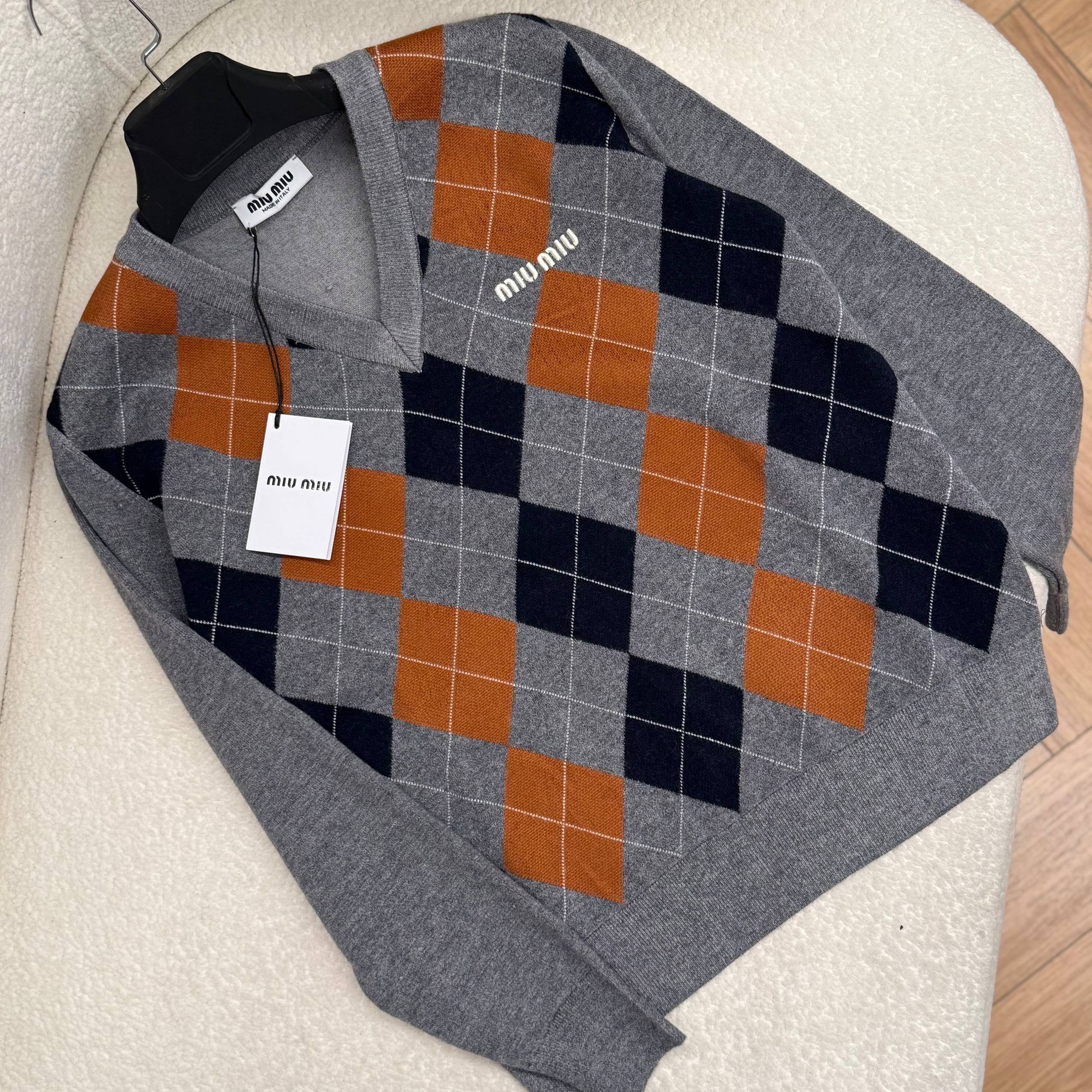 Grey Knitted Sweater