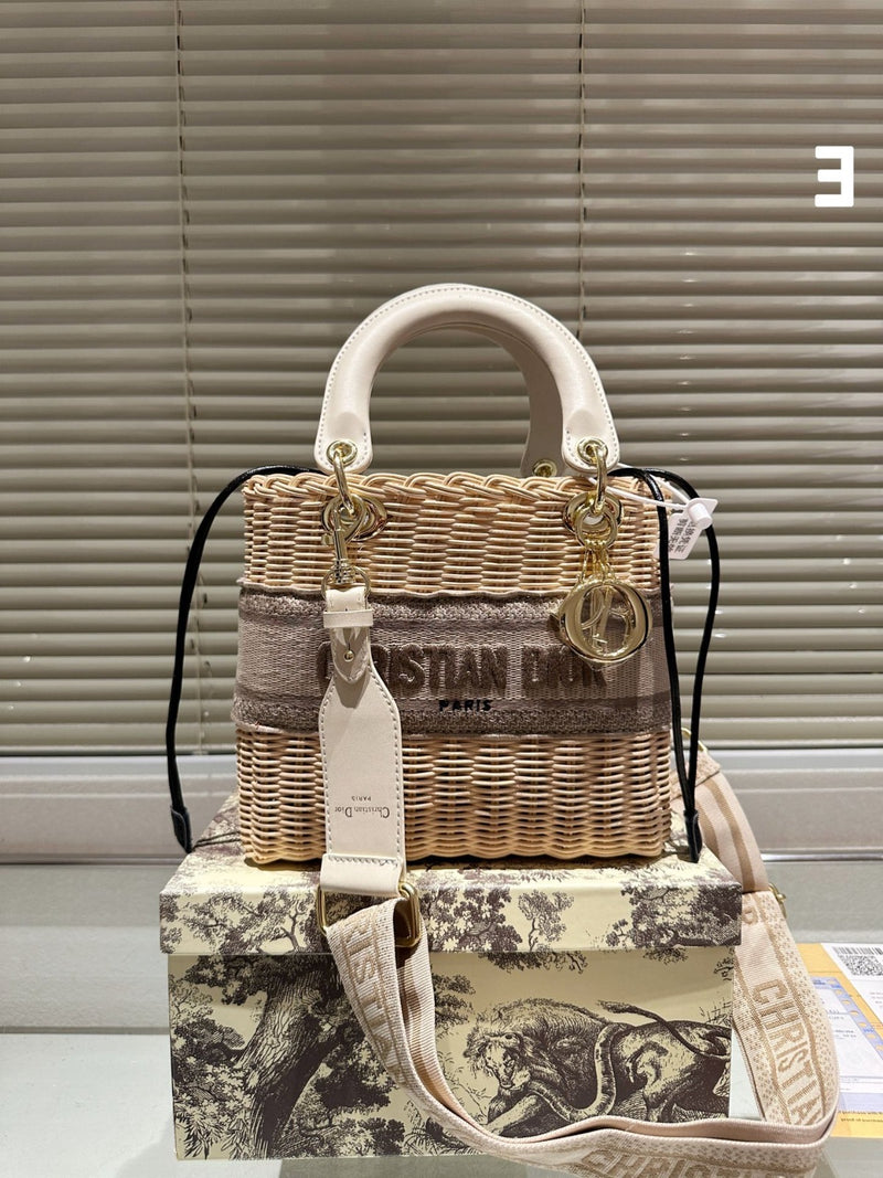 Lady Wicker Oblique Beige Natural Rattan Bag
