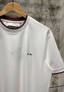 White T-shirt