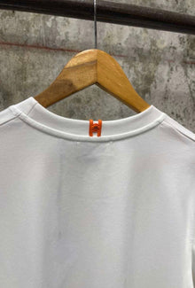 White T-shirt