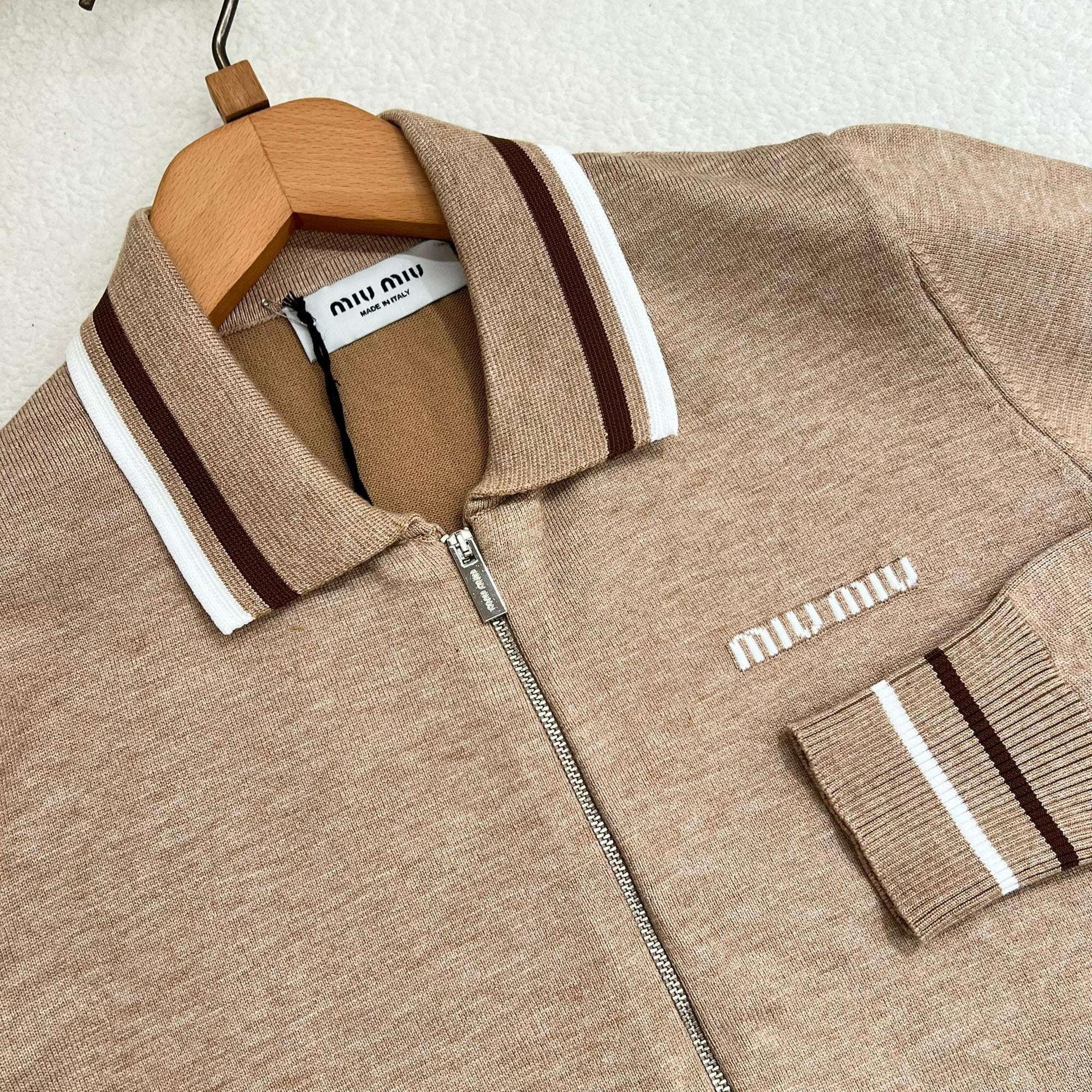 Beige Women Knitted Zipper Set in 2 Pieces