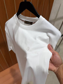 White T-shirt